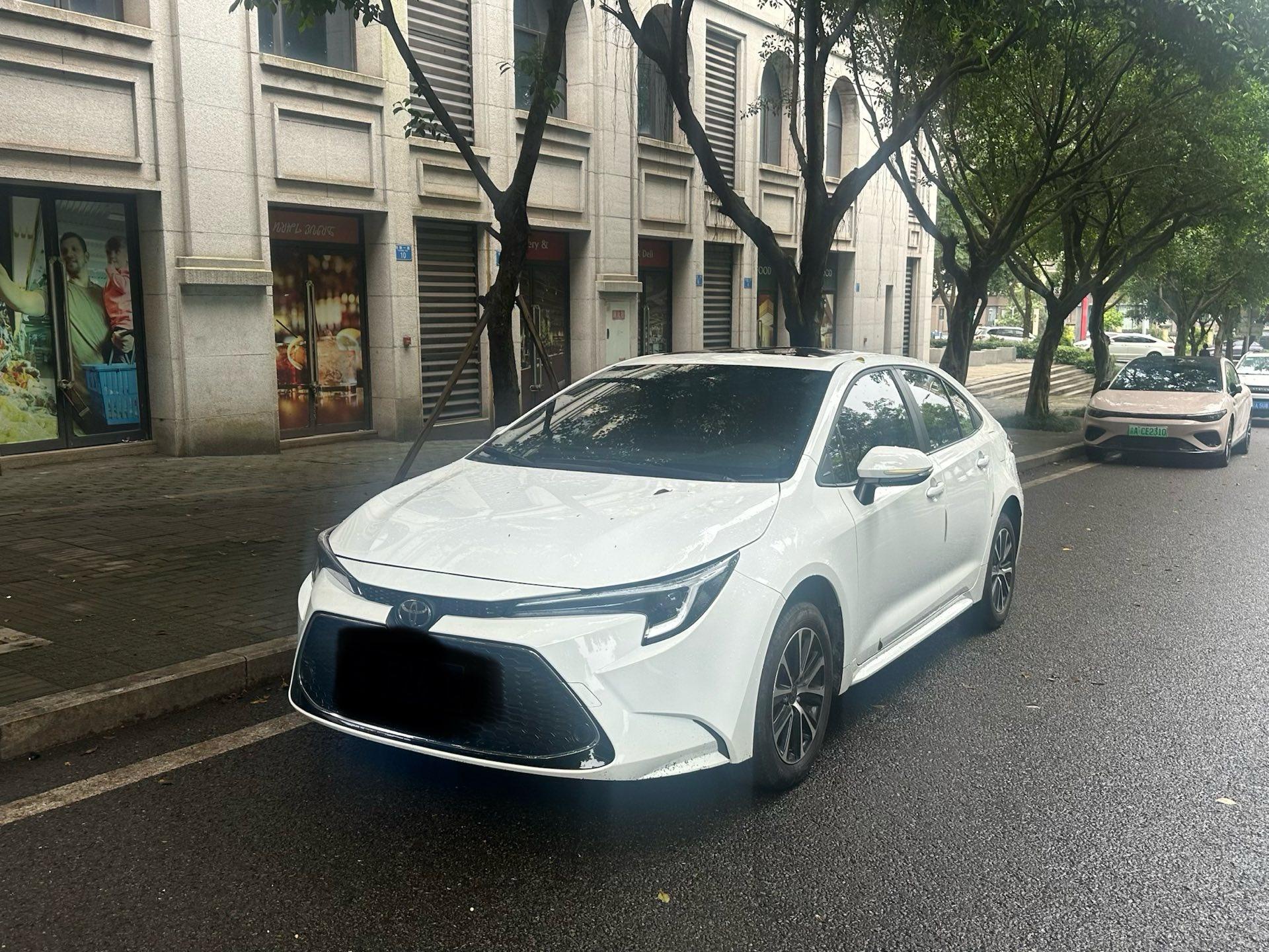 Toyota 2023 Lei Ling 1.2T Stepless 185T Deluxe Automatic Gear