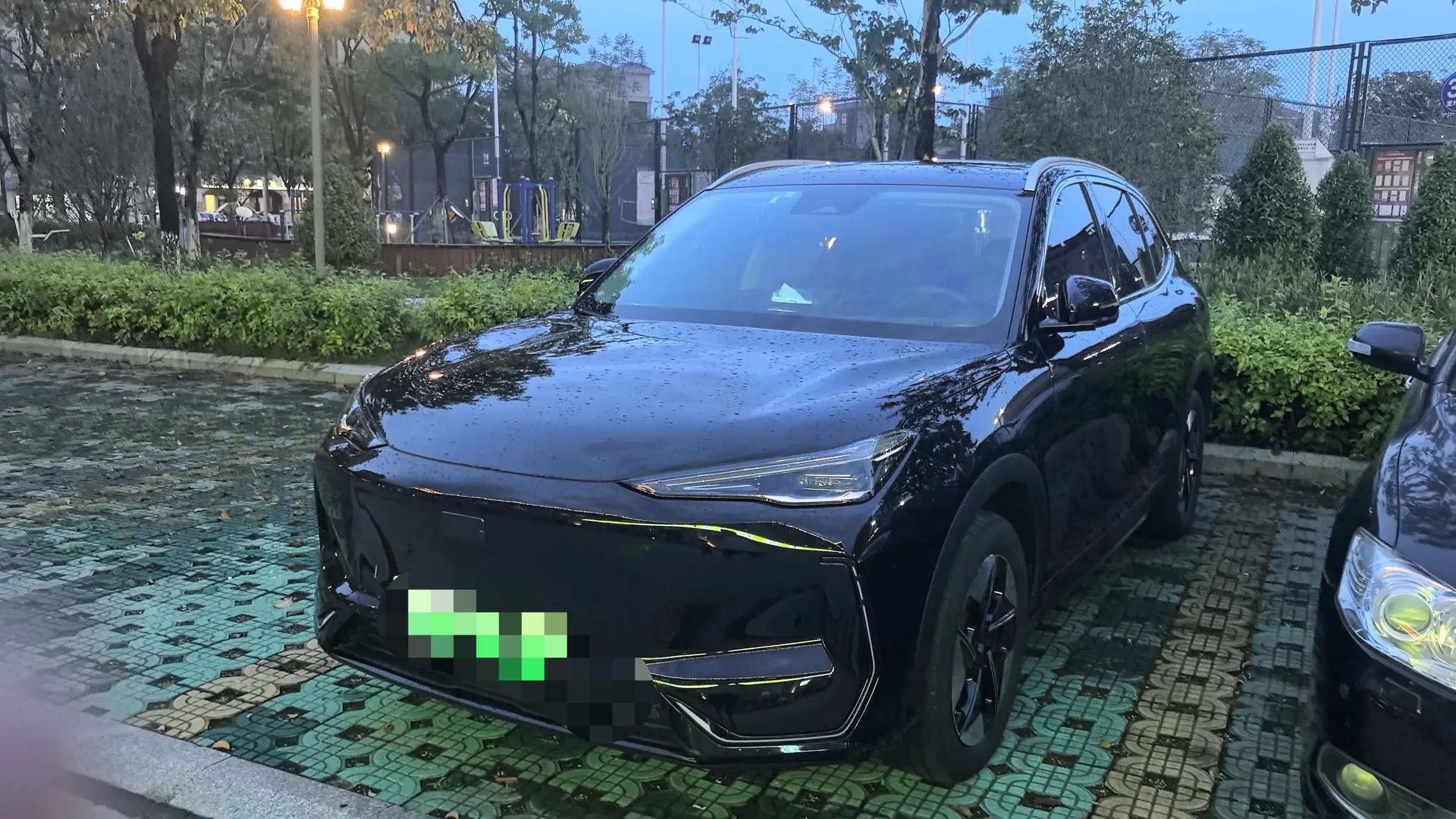 Open image lightbox: Geely Galaxy 2024 E5 530km Exploration Edition Automatic