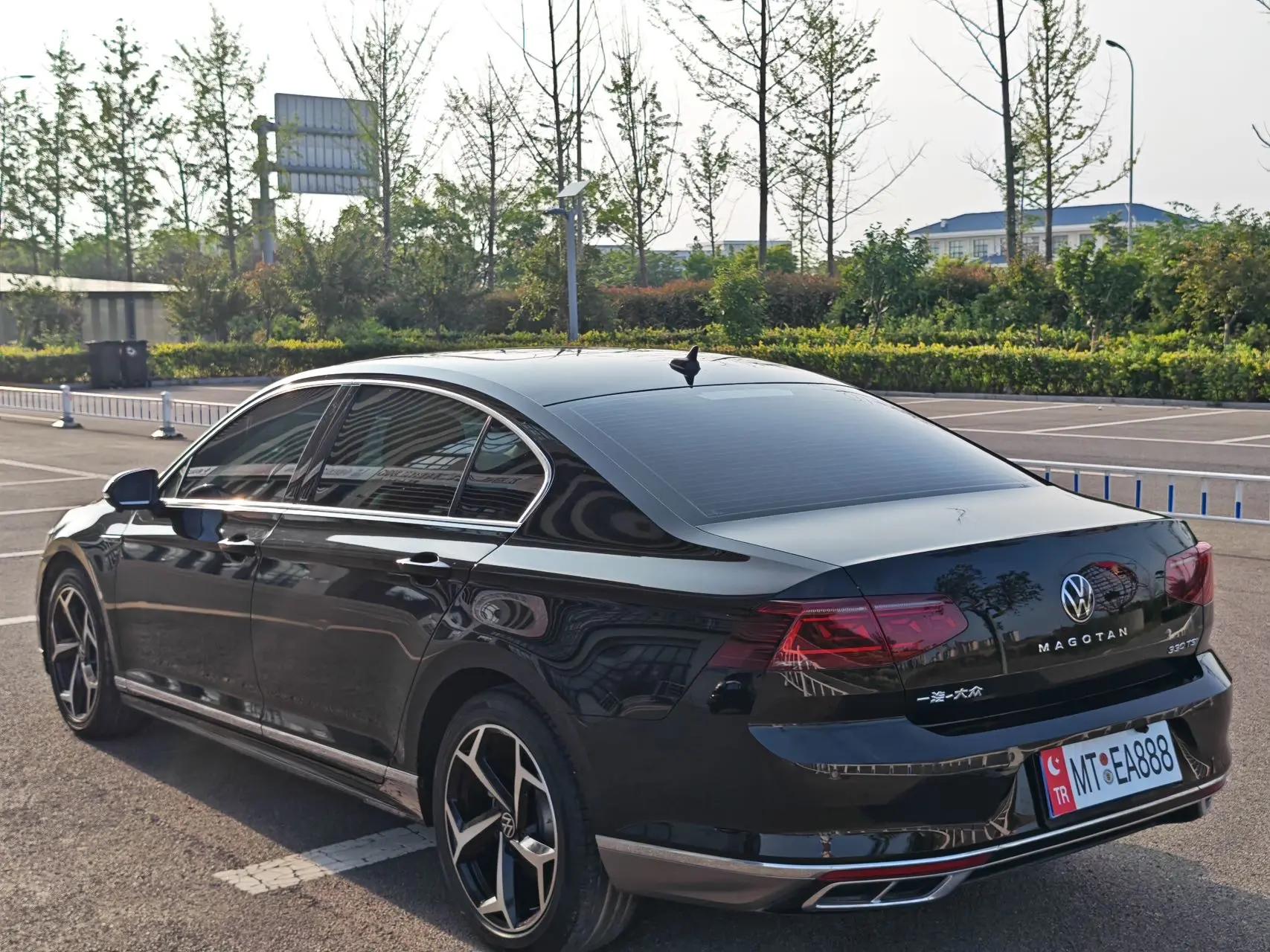 Magotan 2022 330TSI DSG Basic 7