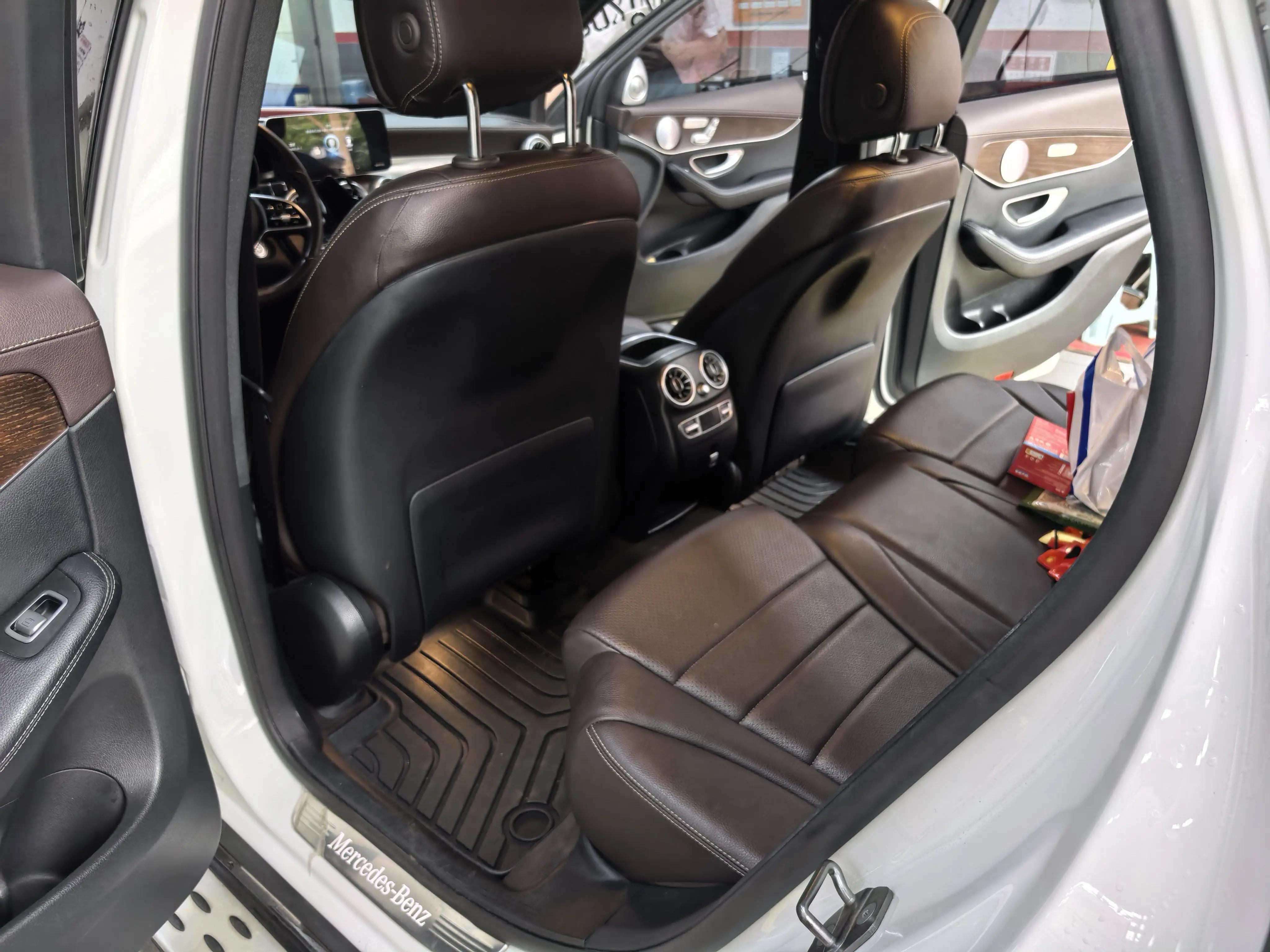Mercedes Benz GLC 2021 GLC 260 L 4MATIC Luxury 3