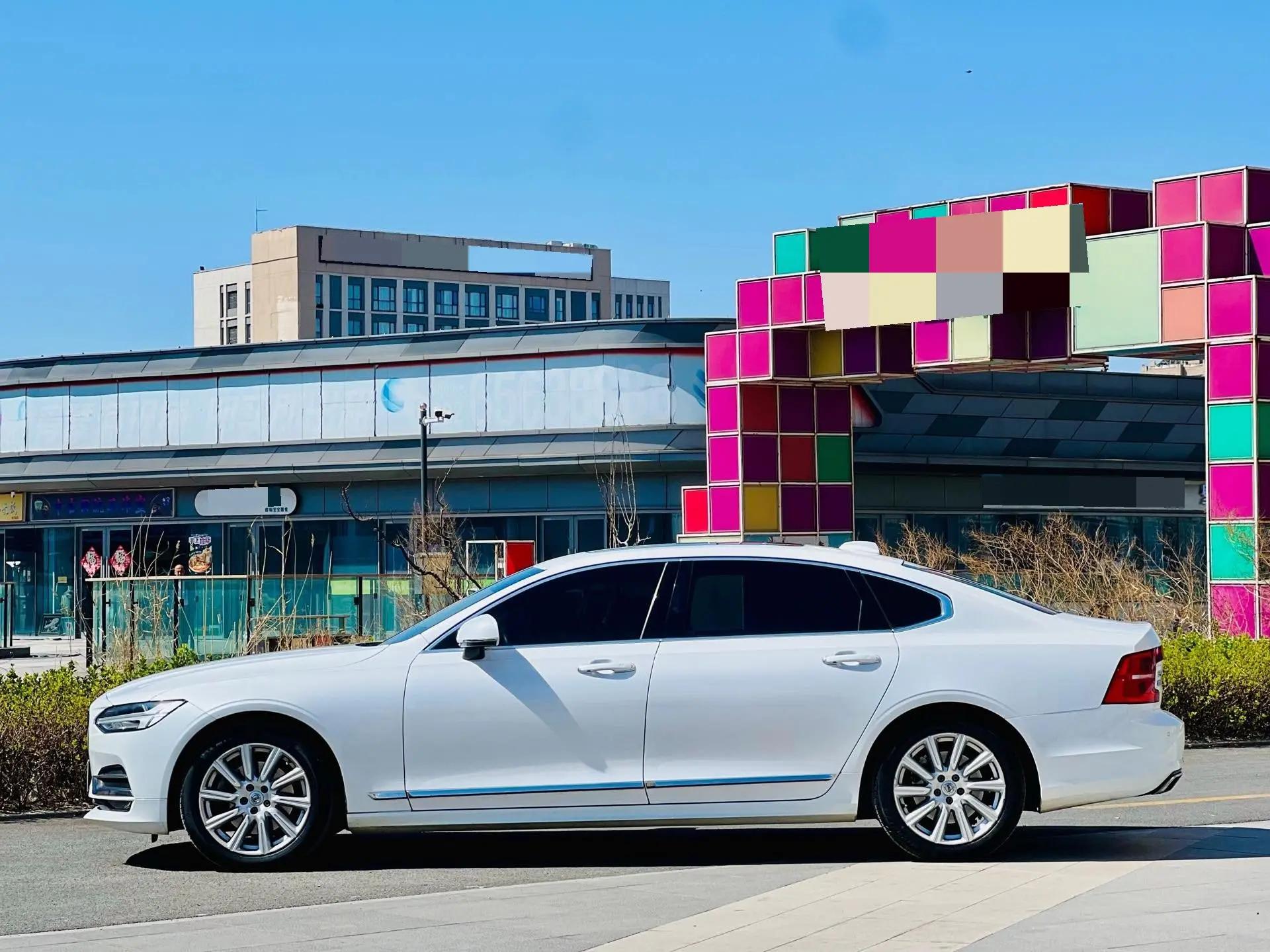 Volvo S90 2020 T5 Zhiyi Deluxe Edition 3