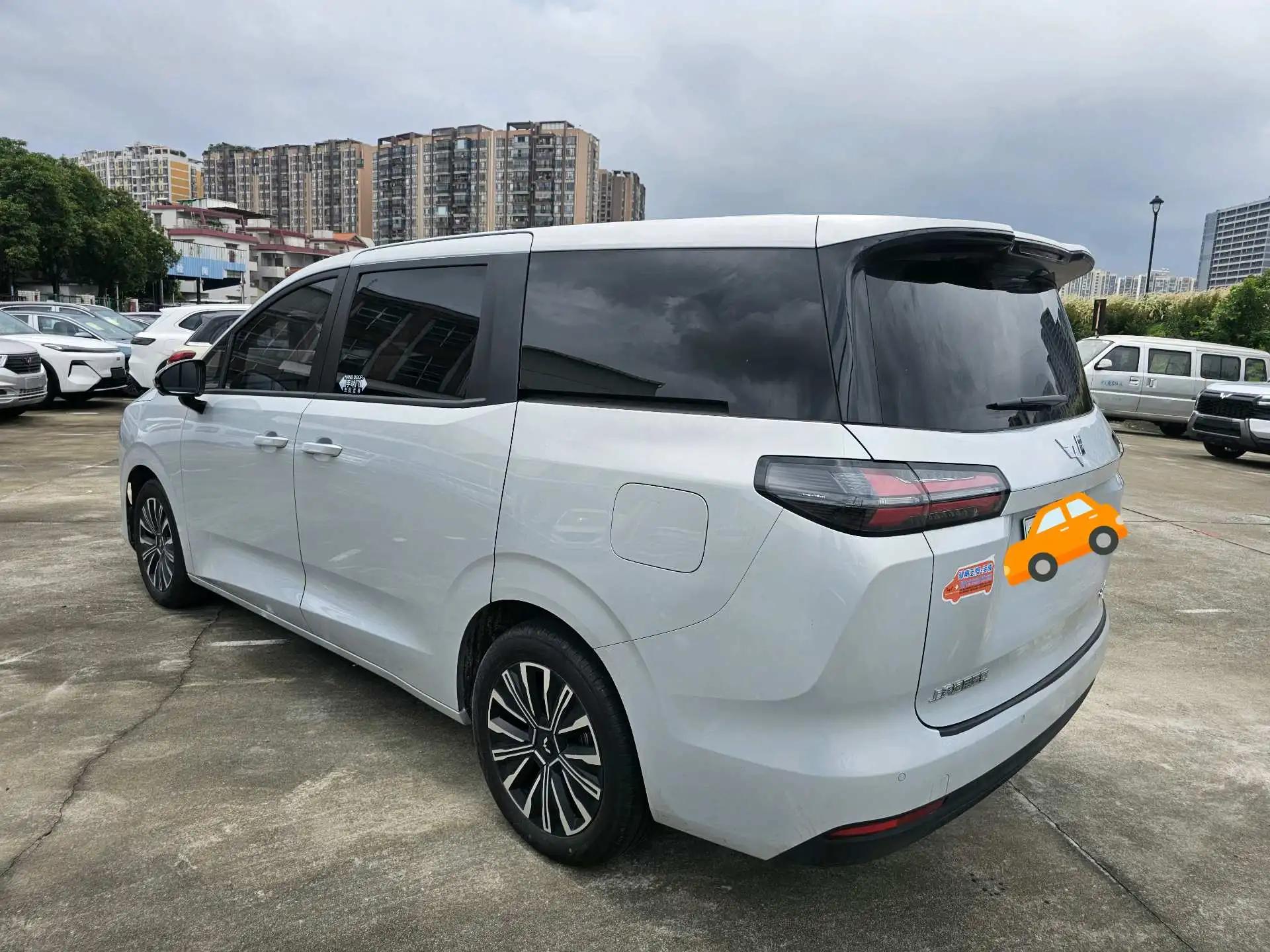 Starlight 730 New Energy 2025 Pure Electricity 500km Luxury Model 4