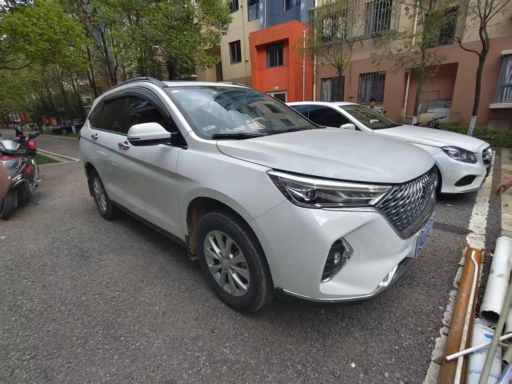 Haval 2023 M6 PLUS 1.5T Luxury Smart Joint Automatic Gear 3