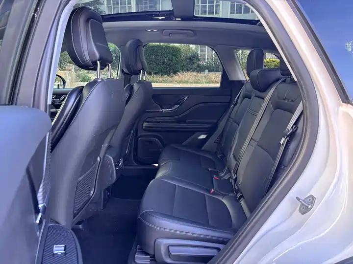 Adventurer 2020 2.0T Two-Drive Zunyue Edition 12