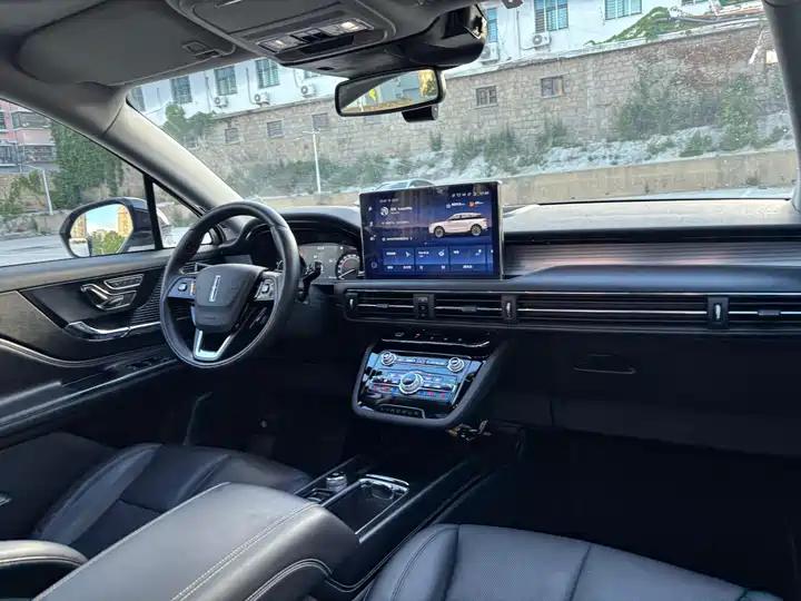 Adventurer 2020 2.0T Two-Drive Zunyue Edition 21