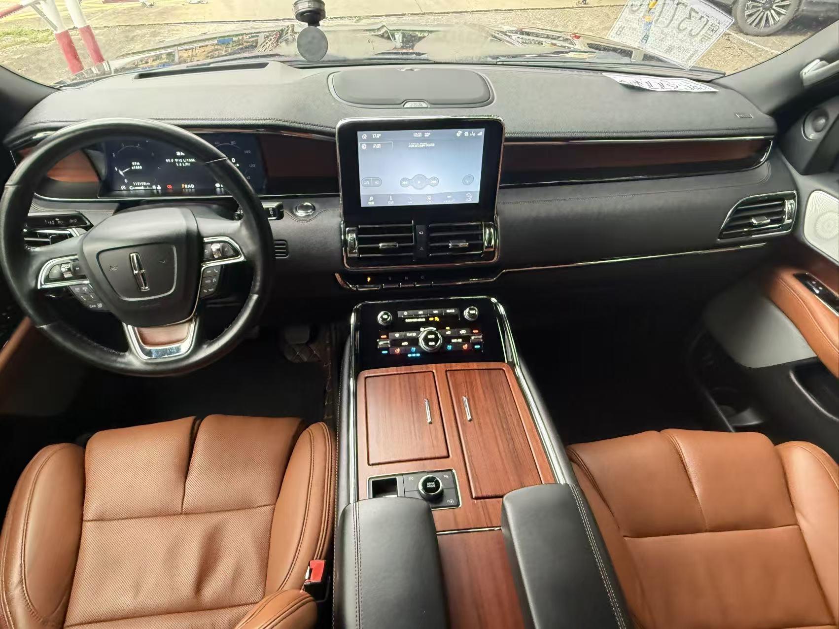 Navigator 2020 3.5T Honorable Edition 3