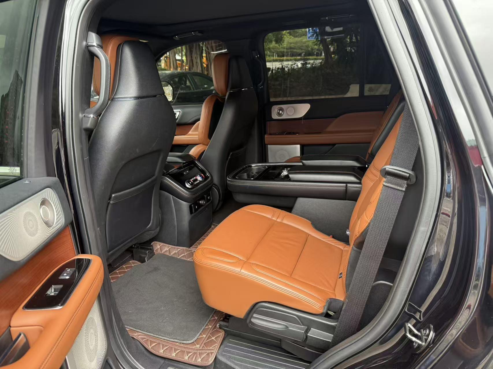 Navigator 2020 3.5T Honorable Edition 4