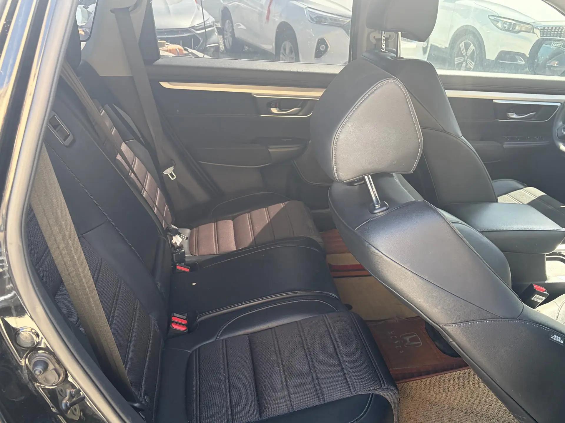 Honda CR-V 2021 240TURBO CVT Two-Drive Urban Edition 6