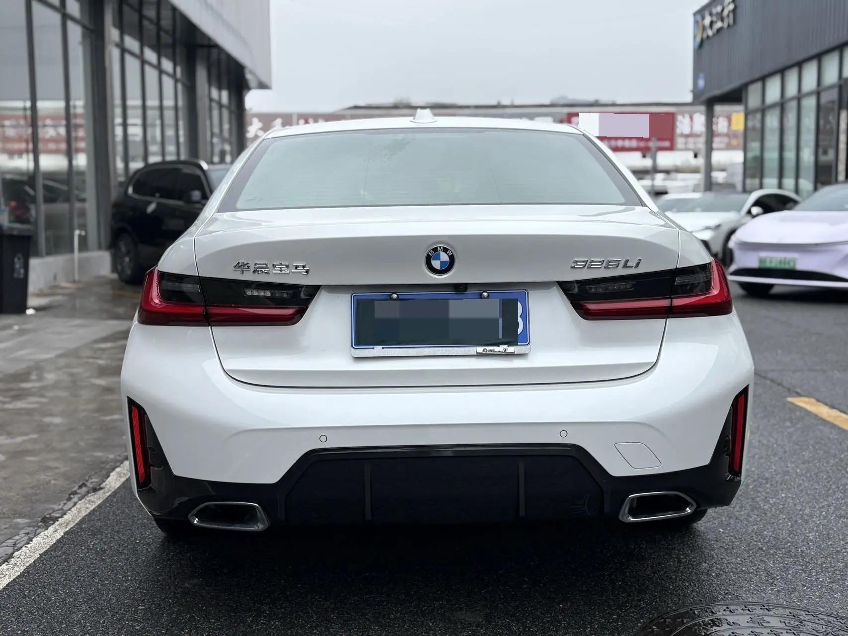 BMW 3 Series 2023 320Li M Sports Suit 12