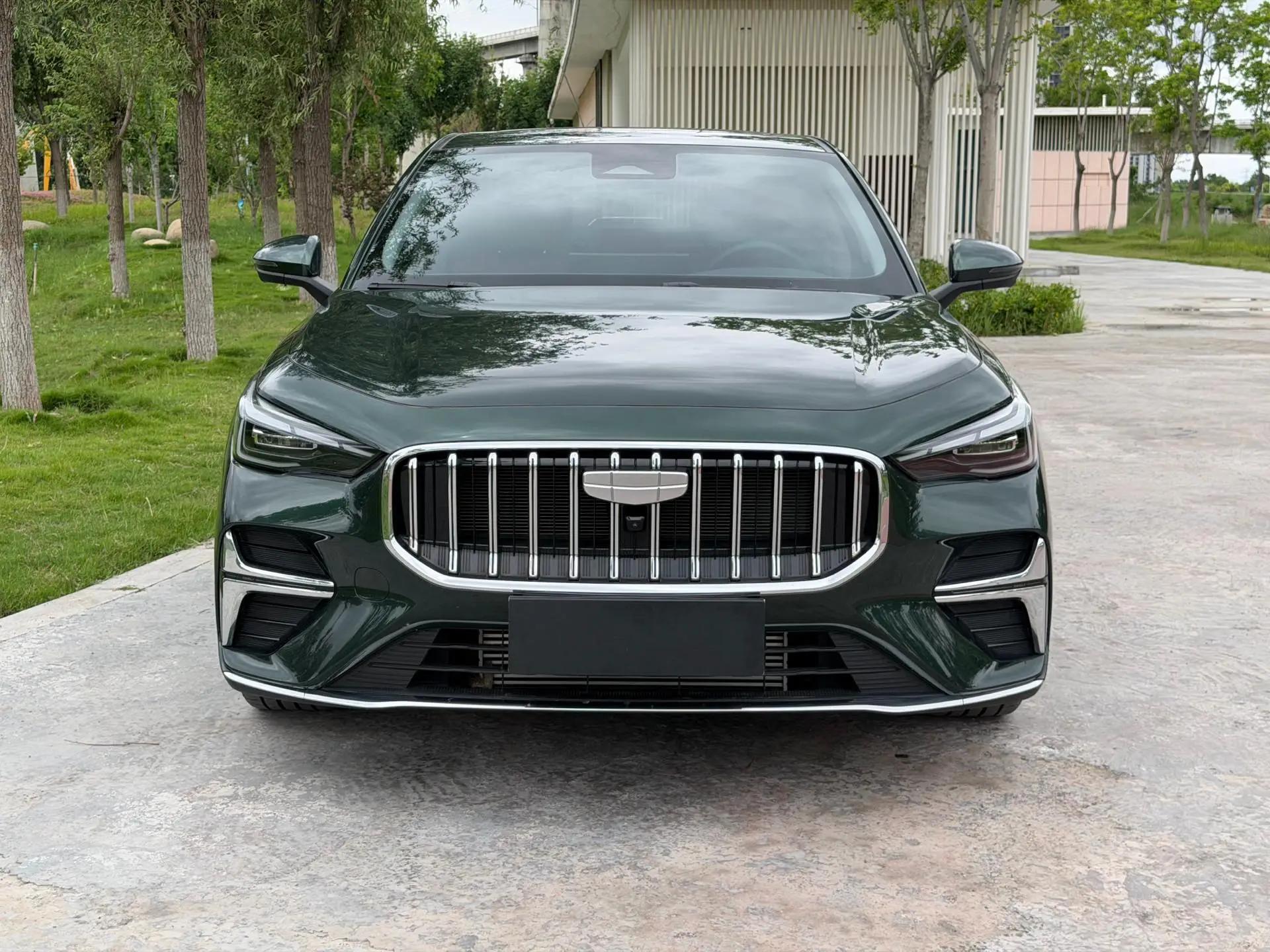 Geely 2026 Emgrand -3-compartment 1.5T Flagship Automatic Gear 2