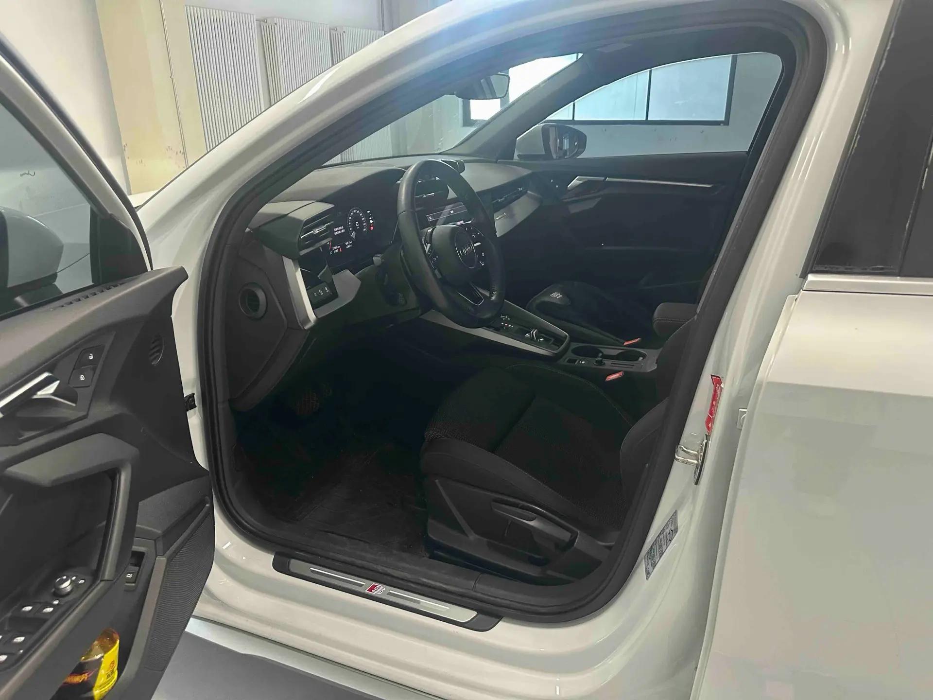 Audi A3 2022 Sportback 35 TFSI Enterprising and Elegant 5