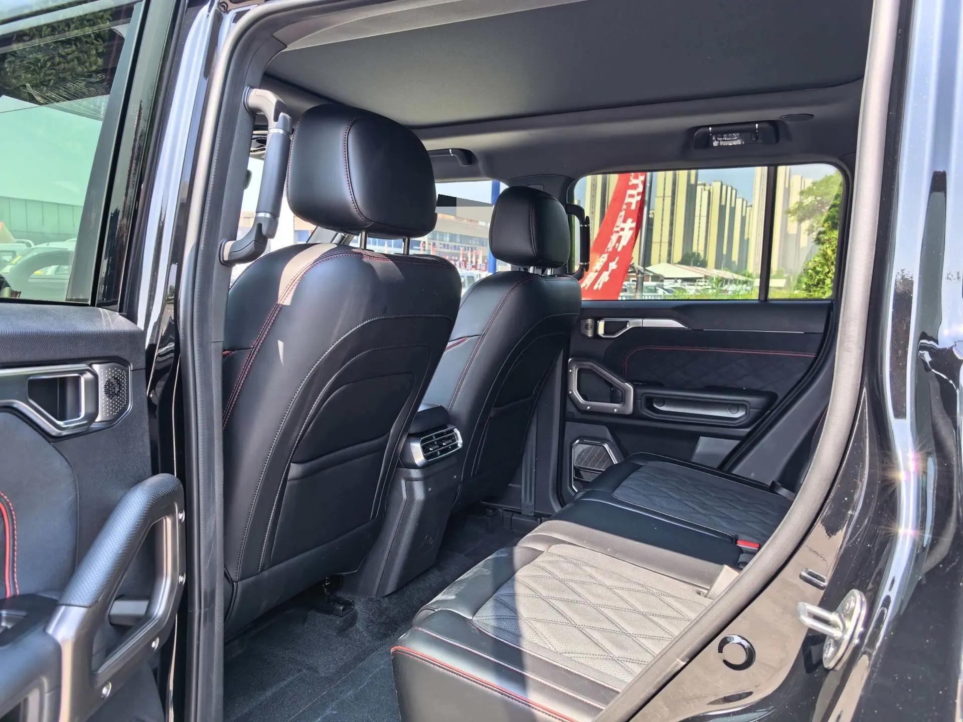 Jetour 2026 Traveler PLUS 2.0TD XWD Conquer 7 Automatic 12