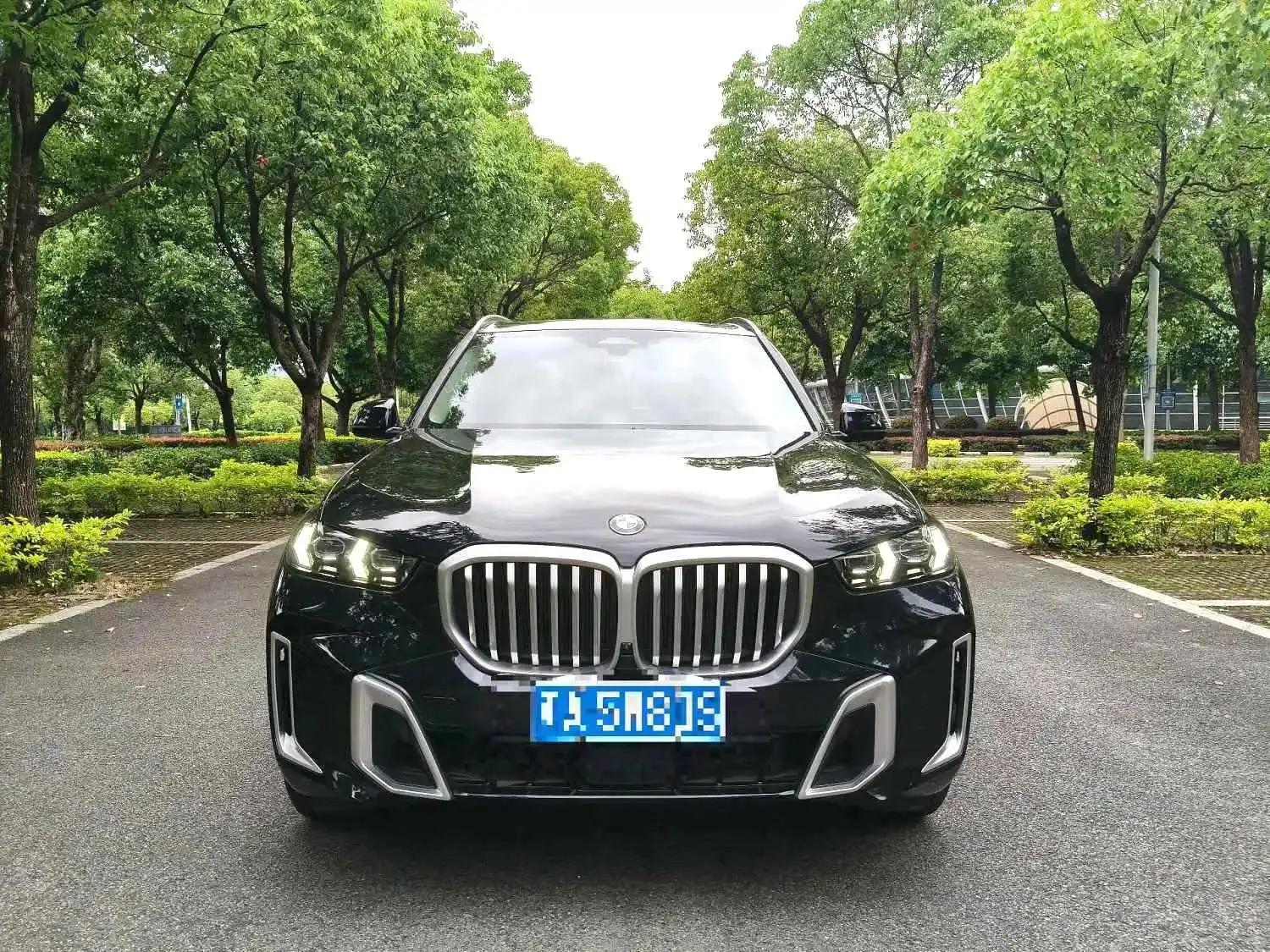BMW 2023 X5 xDrive30Li 48V 2.0T Luxury Model M Sport Package Automatic 2