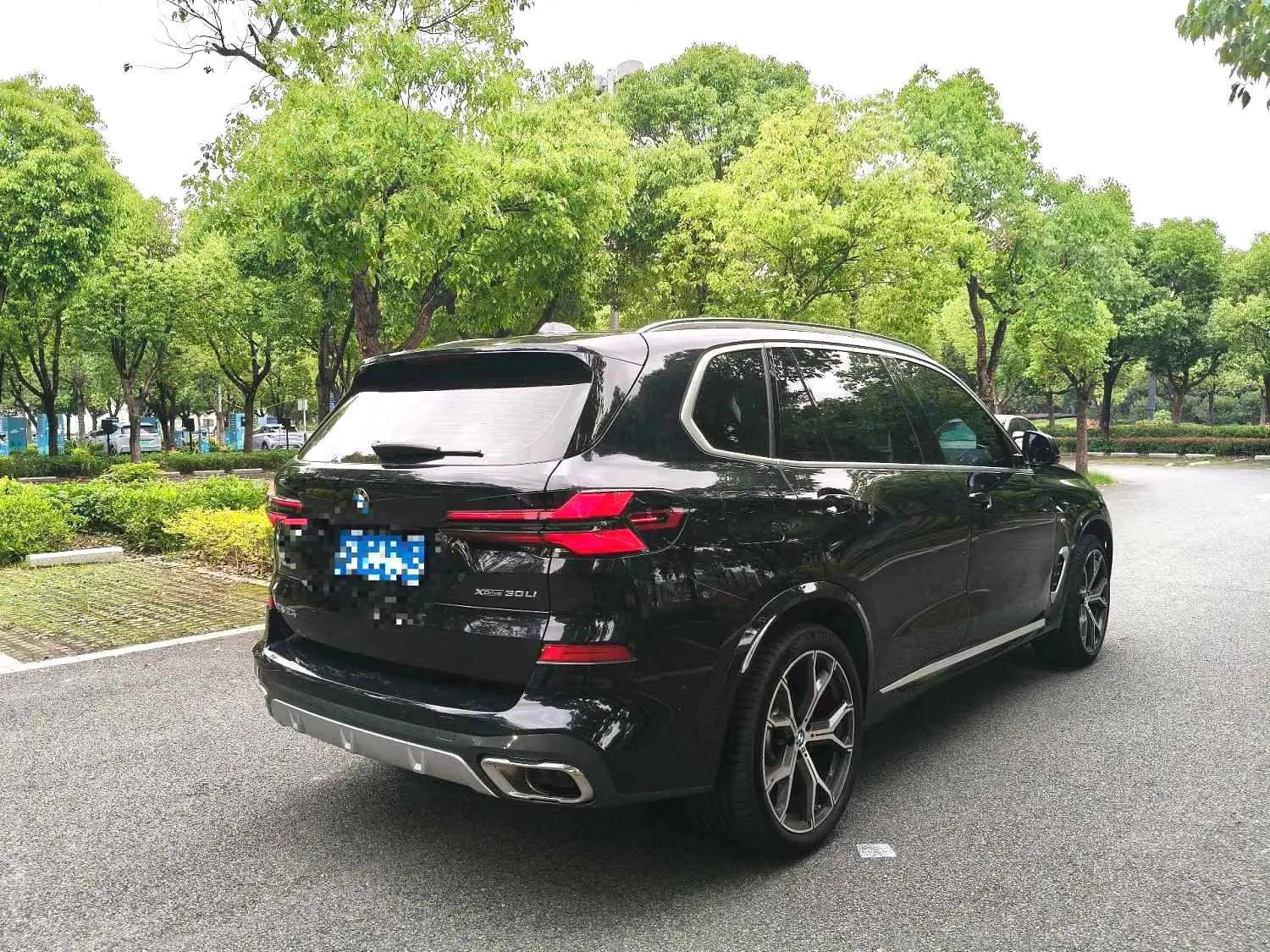 BMW 2023 X5 xDrive30Li 48V 2.0T Luxury Model M Sport Package Automatic 7