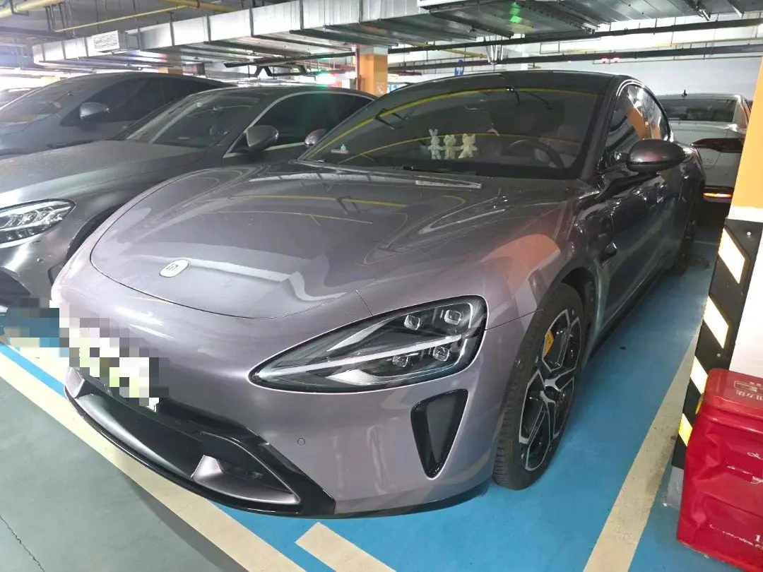 MI SU7 2024 700km Rear Drive Standard Founding Edition