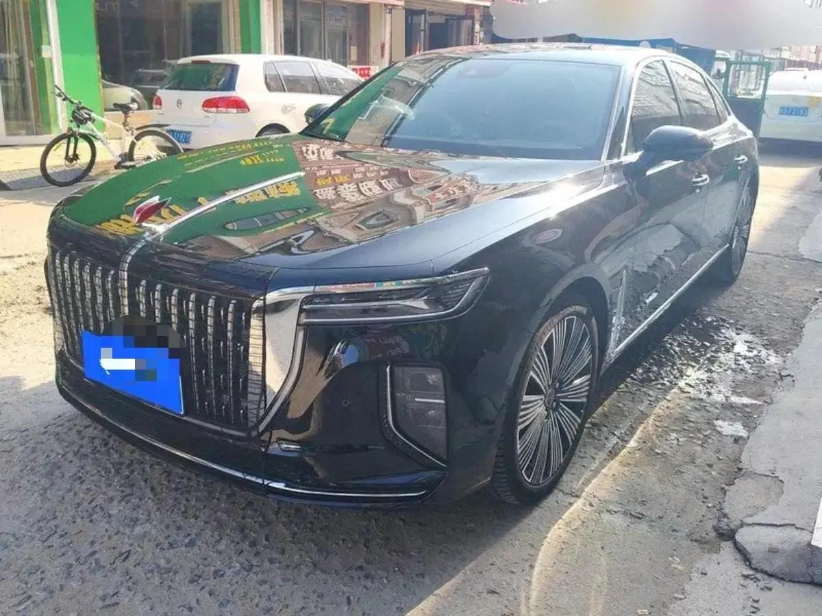 HongQi 2025 H9 48V 2.0T Two-Drive Flag Enjoy Deluxe Business Edition 5-seat Automatic Gear