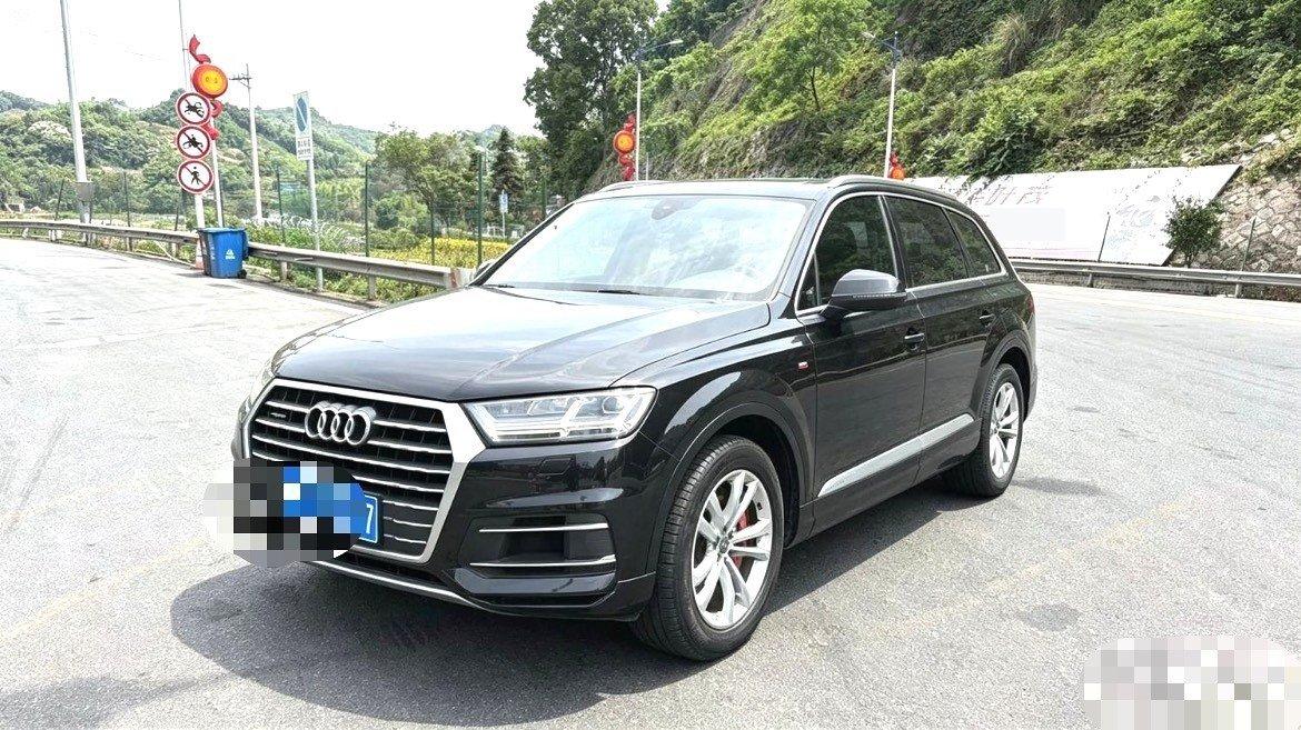 Audi Q7 2019 45 TFSI S line Sport