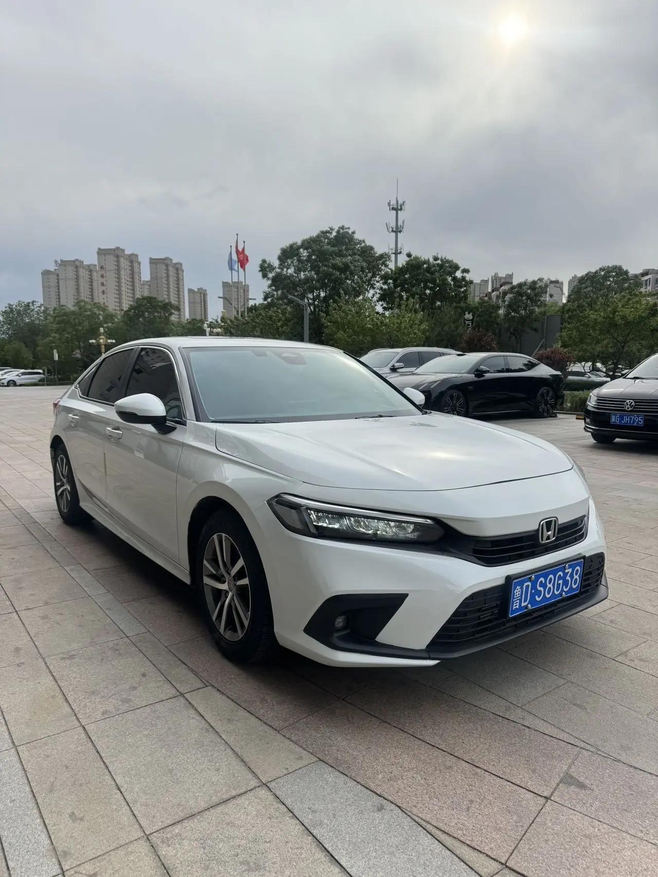 Honda 2023 Civic 1.5T CVT 240TURBO EX-L Automatic 4
