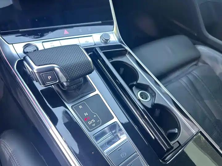 Audi A7 2021 45 TFSI Selection 15