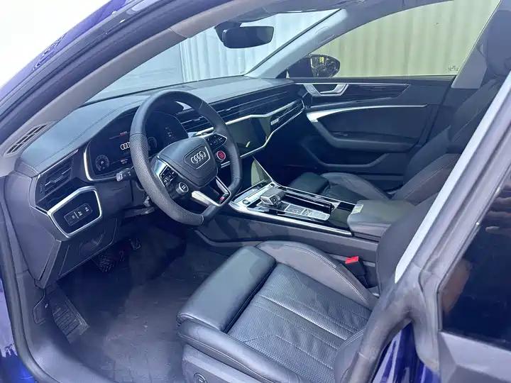 Audi A7 2021 45 TFSI Selection 6
