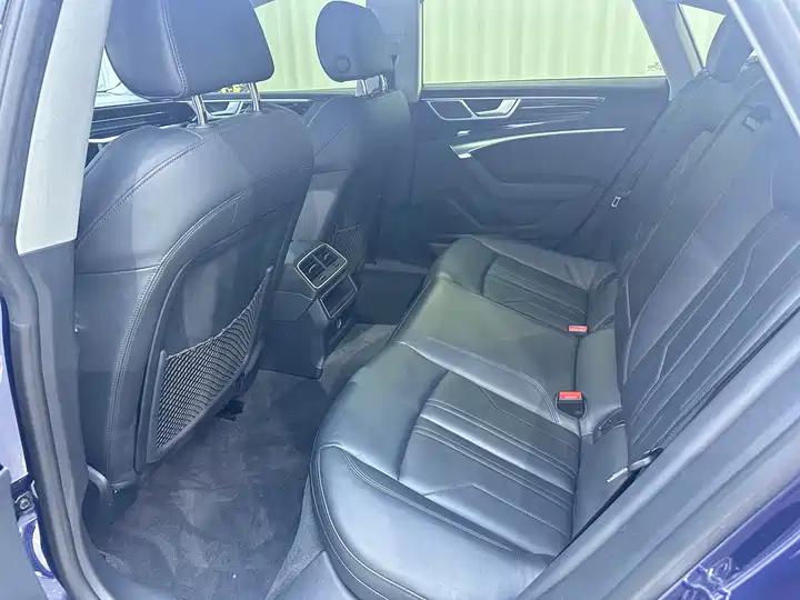 Audi A7 2021 45 TFSI Selection 7