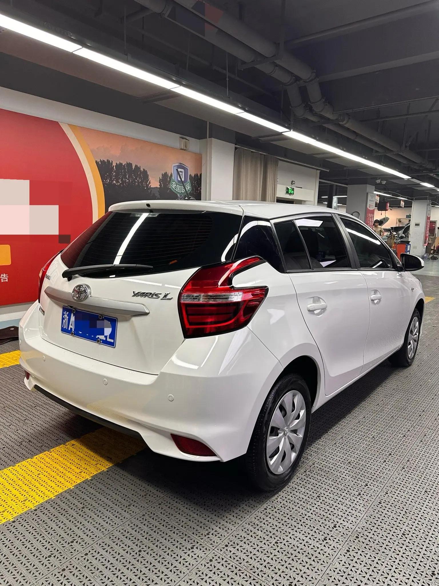 YARiS L Zhixuan 2022 1.5L CVT Leading PLUS Edition 4