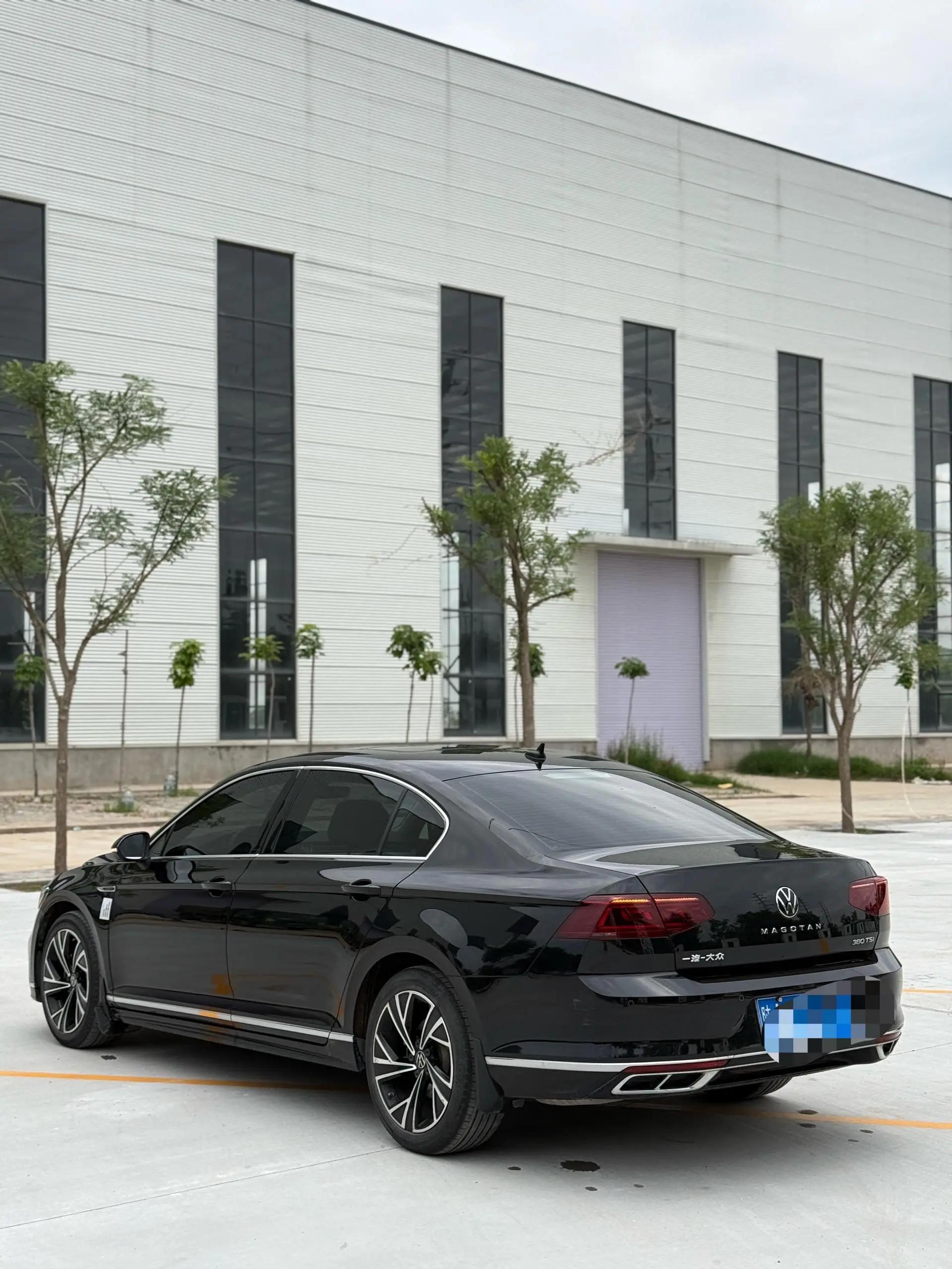 Magotan 2022 330TSI DSG Basic 7