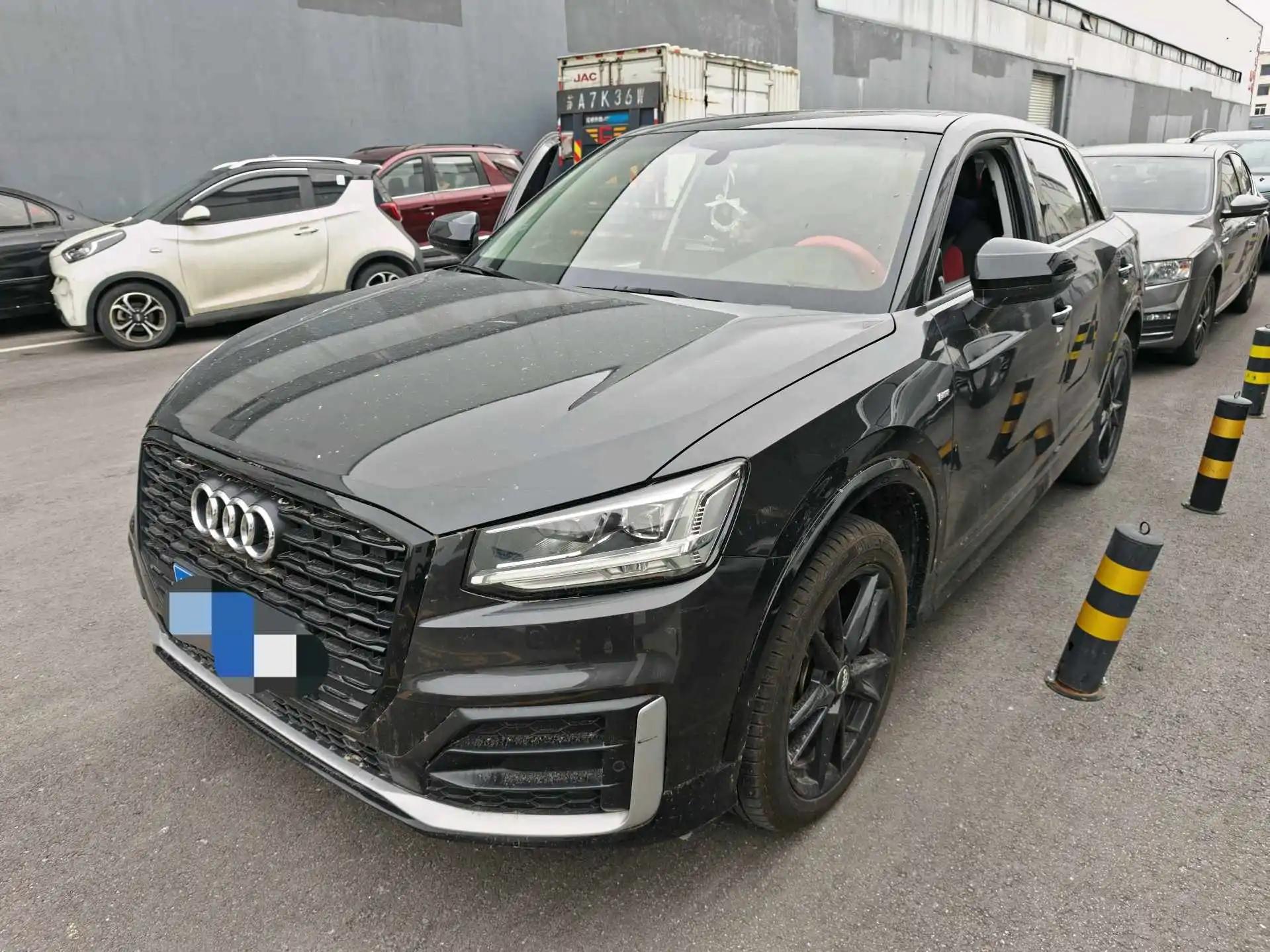 Audi Q2L 2021 35 TFSI Fashion Dynamic