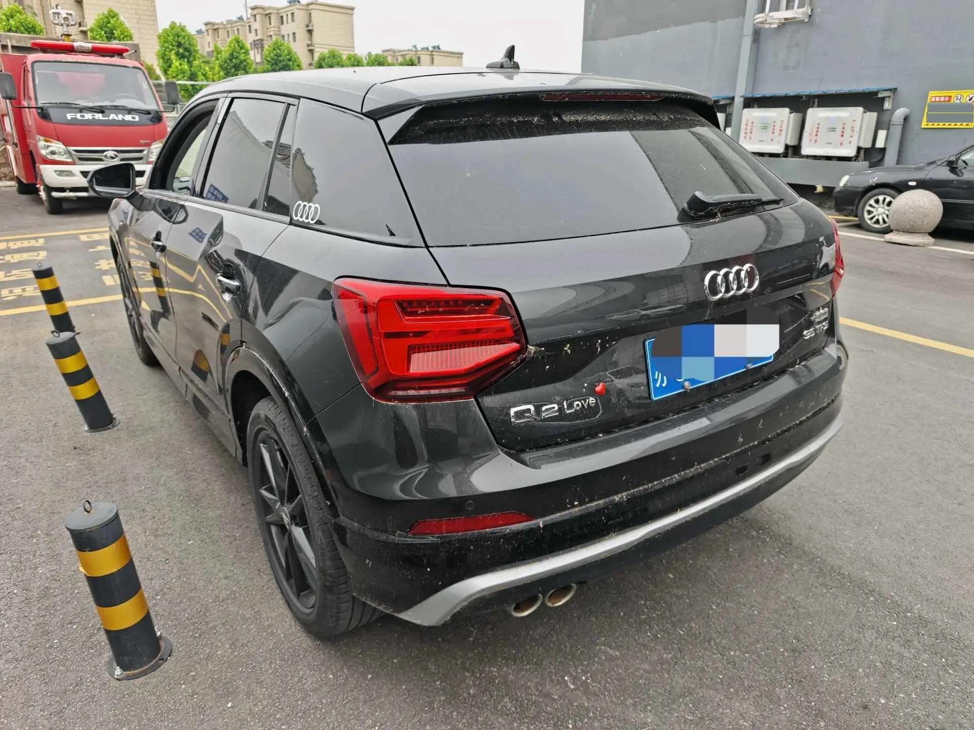 Audi Q2L 2021 35 TFSI Fashion Dynamic 4