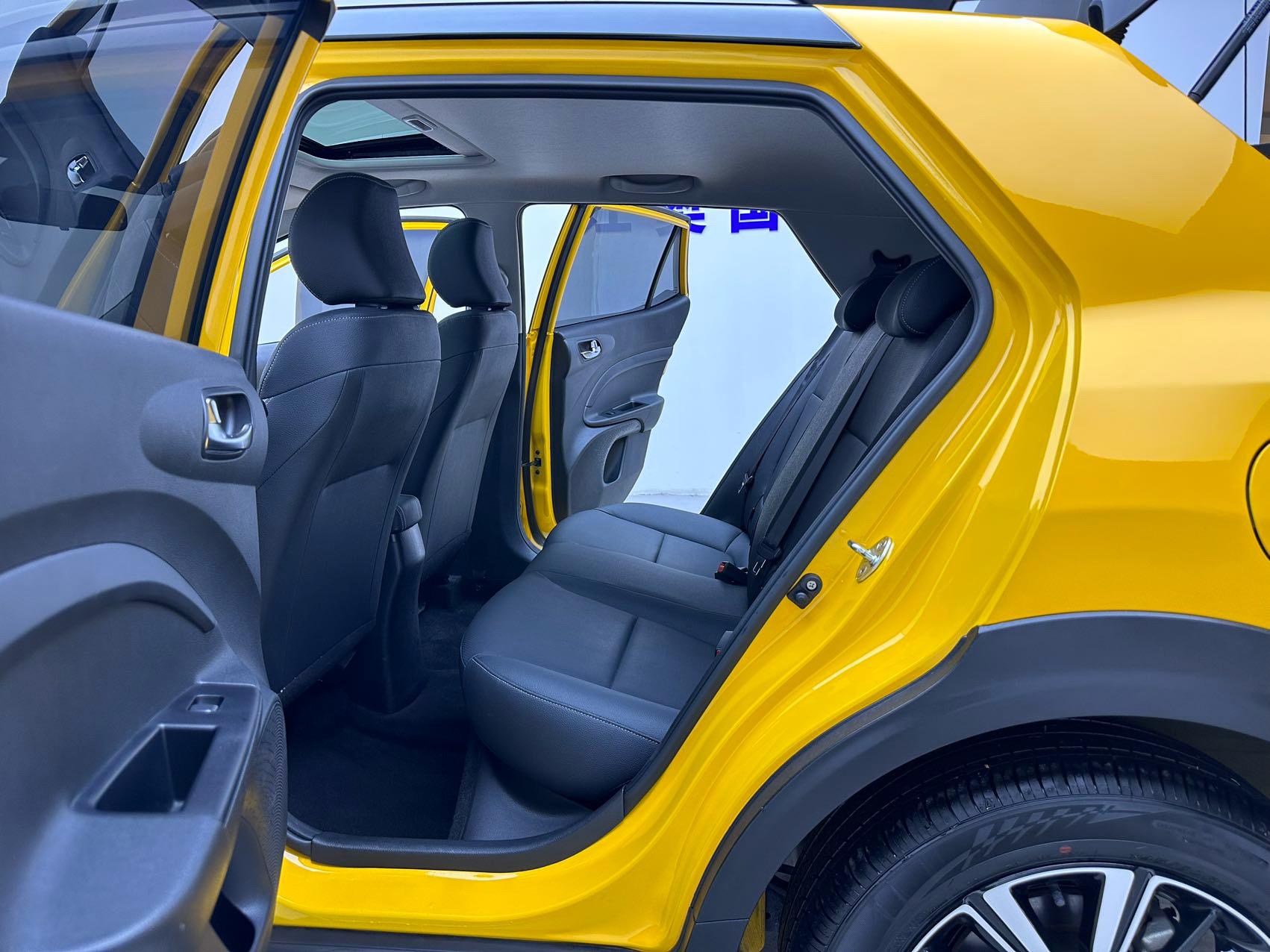 Yi run 2021 1.4L CVT fun skylight 7