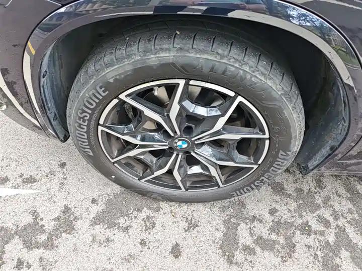 BMW X3 2022 facelift xDrive25i M sports suit 22