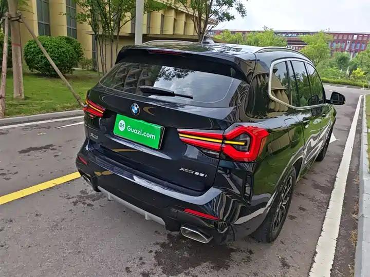BMW X3 2022 facelift xDrive25i M sports suit 6
