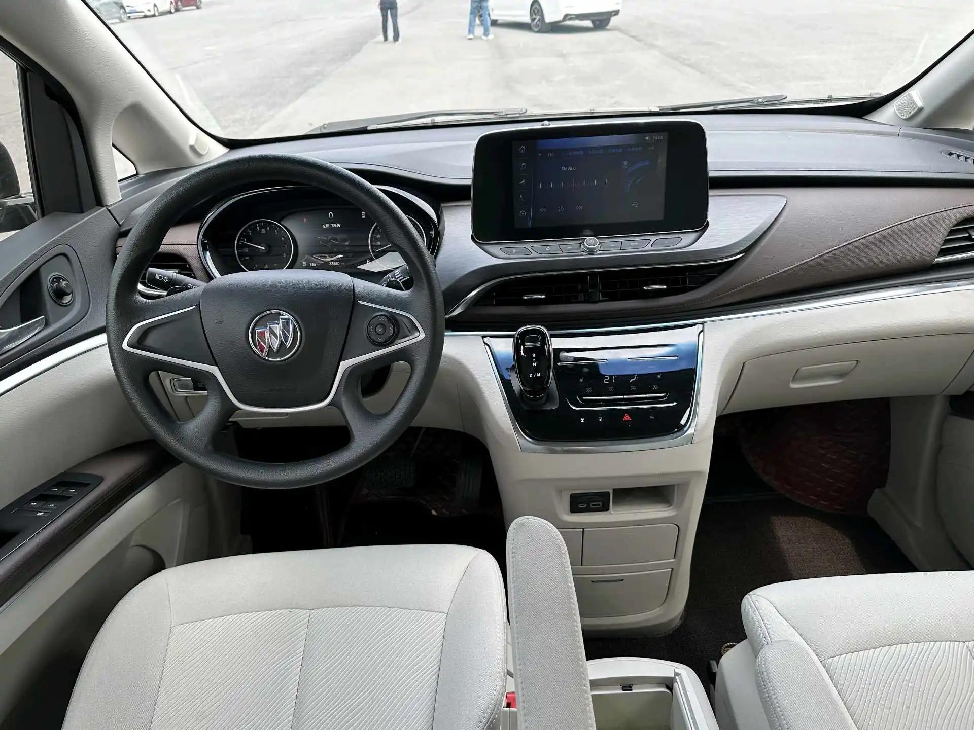 Buick GL8 2023 Land Business Class 652T Comfort Model 4