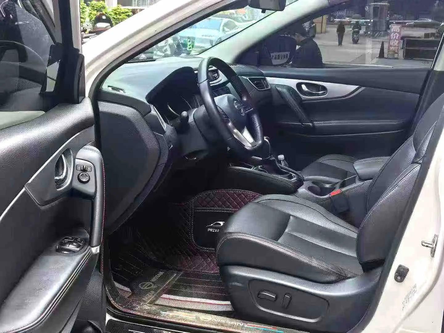 Qashqai 2022 2.0L CVT XV Premium Luxury Edition 3