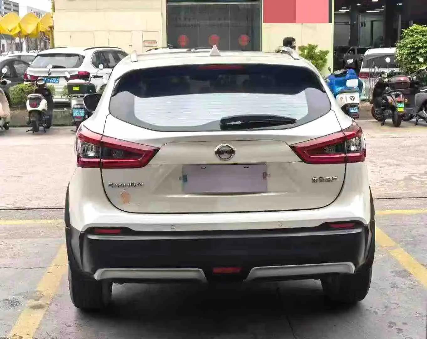 Qashqai 2022 2.0L CVT XV Premium Luxury Edition 7