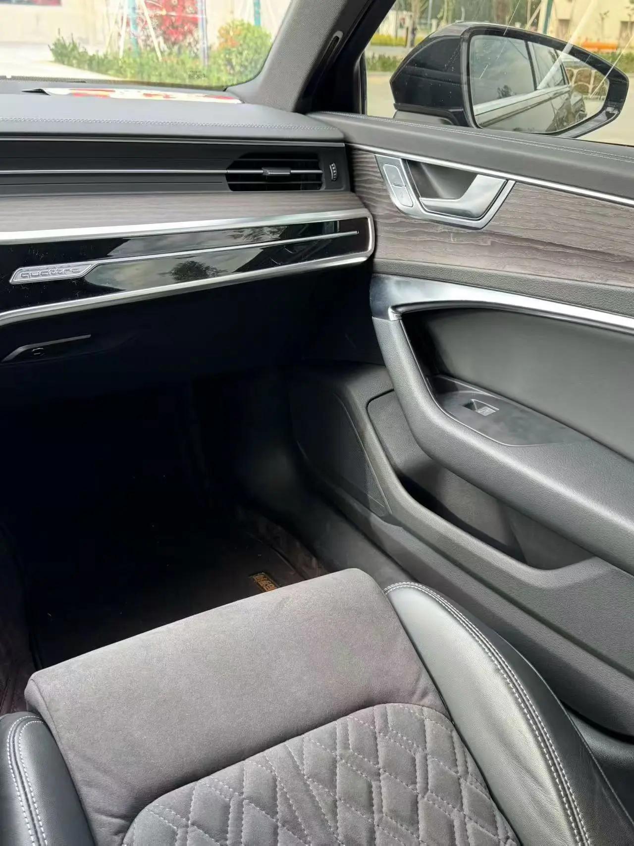 Audi 2023 A6L 2.0TFSI 45TFSI Quattro Prestige Dynamic Edition (facelifted) automatic 3