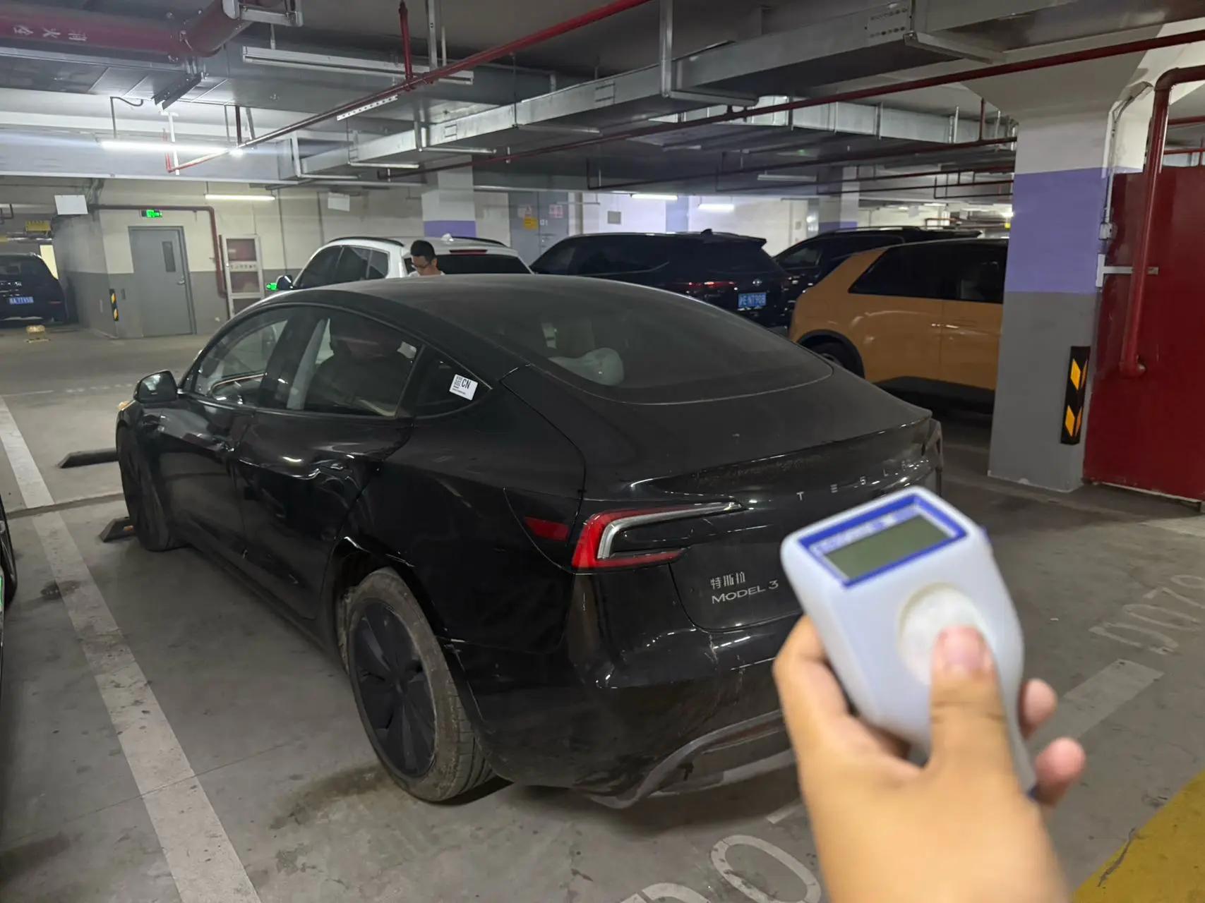Tesla 2025 Model 3 Rear-Wheel Drive Automatic 7