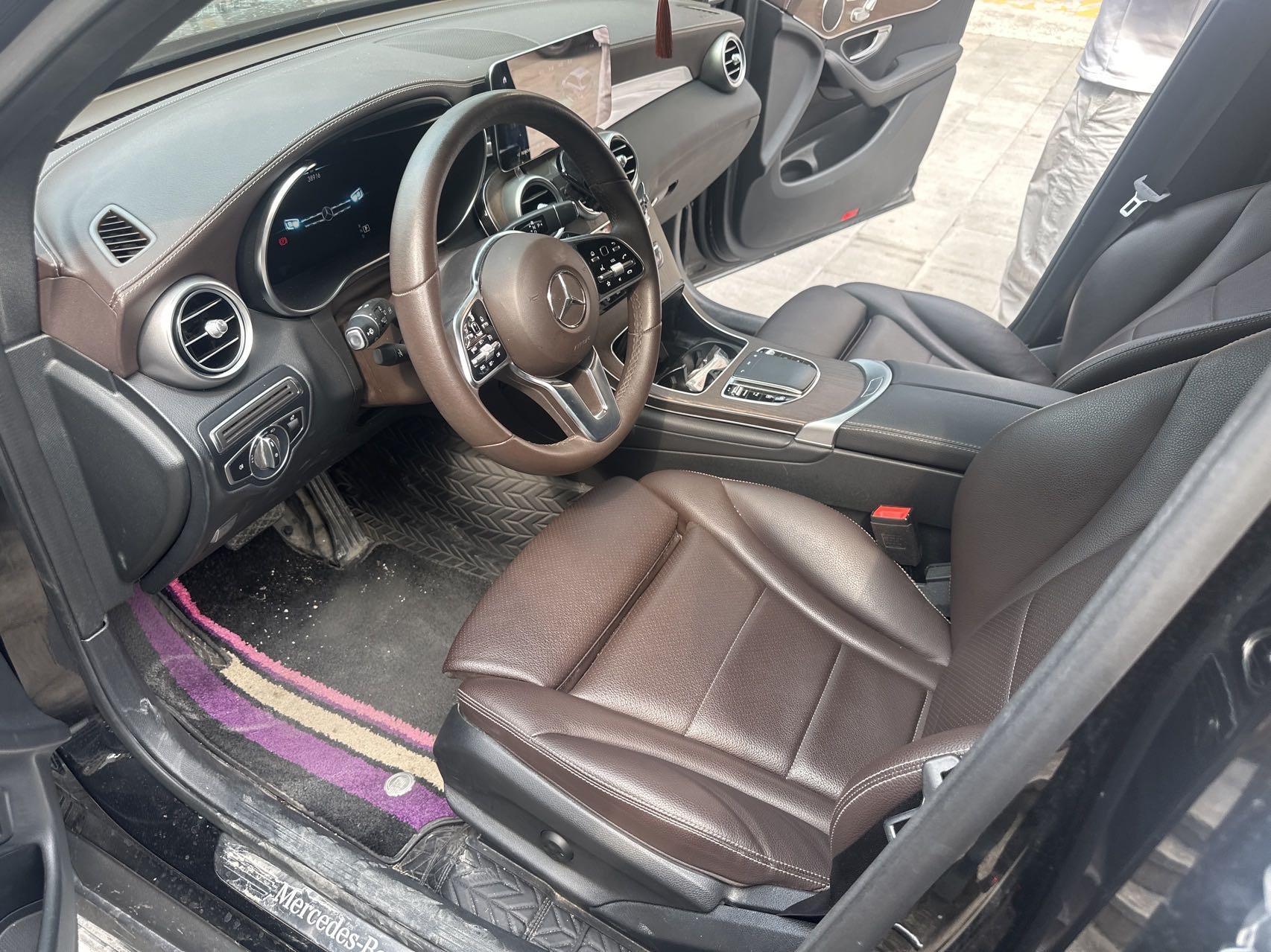 Mercedes Benz GLC 2022 model changed to GLC 260 L 4MATIC luxury model 2