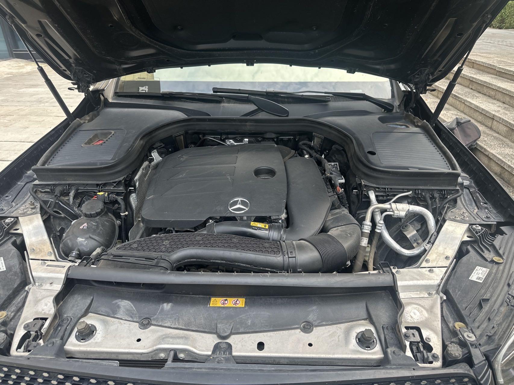 Mercedes Benz GLC 2022 model changed to GLC 260 L 4MATIC luxury model 4