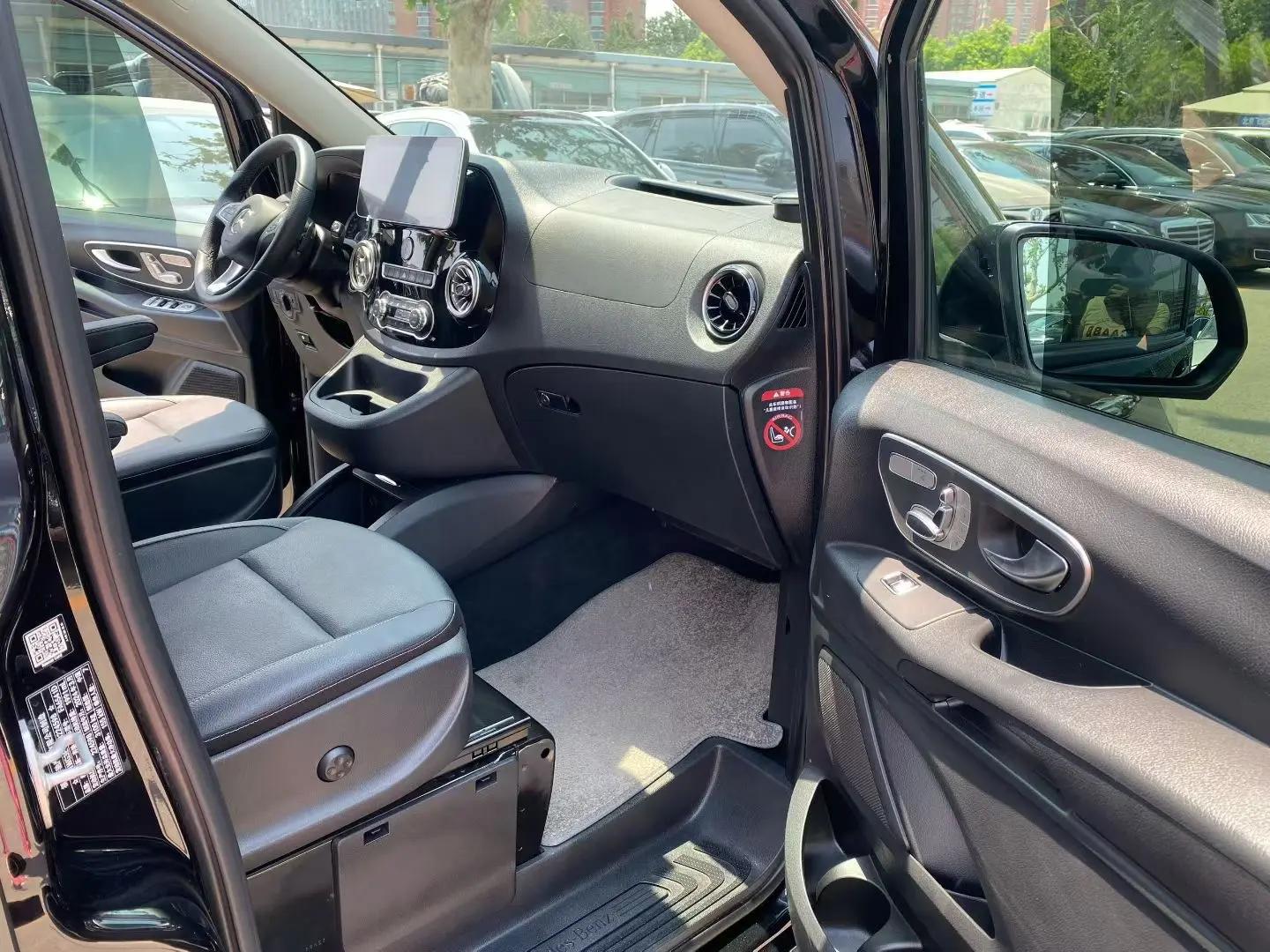 Mercedes Benz 2023 V-Class 2.0T Business Edition 7-Seater Automatic 7