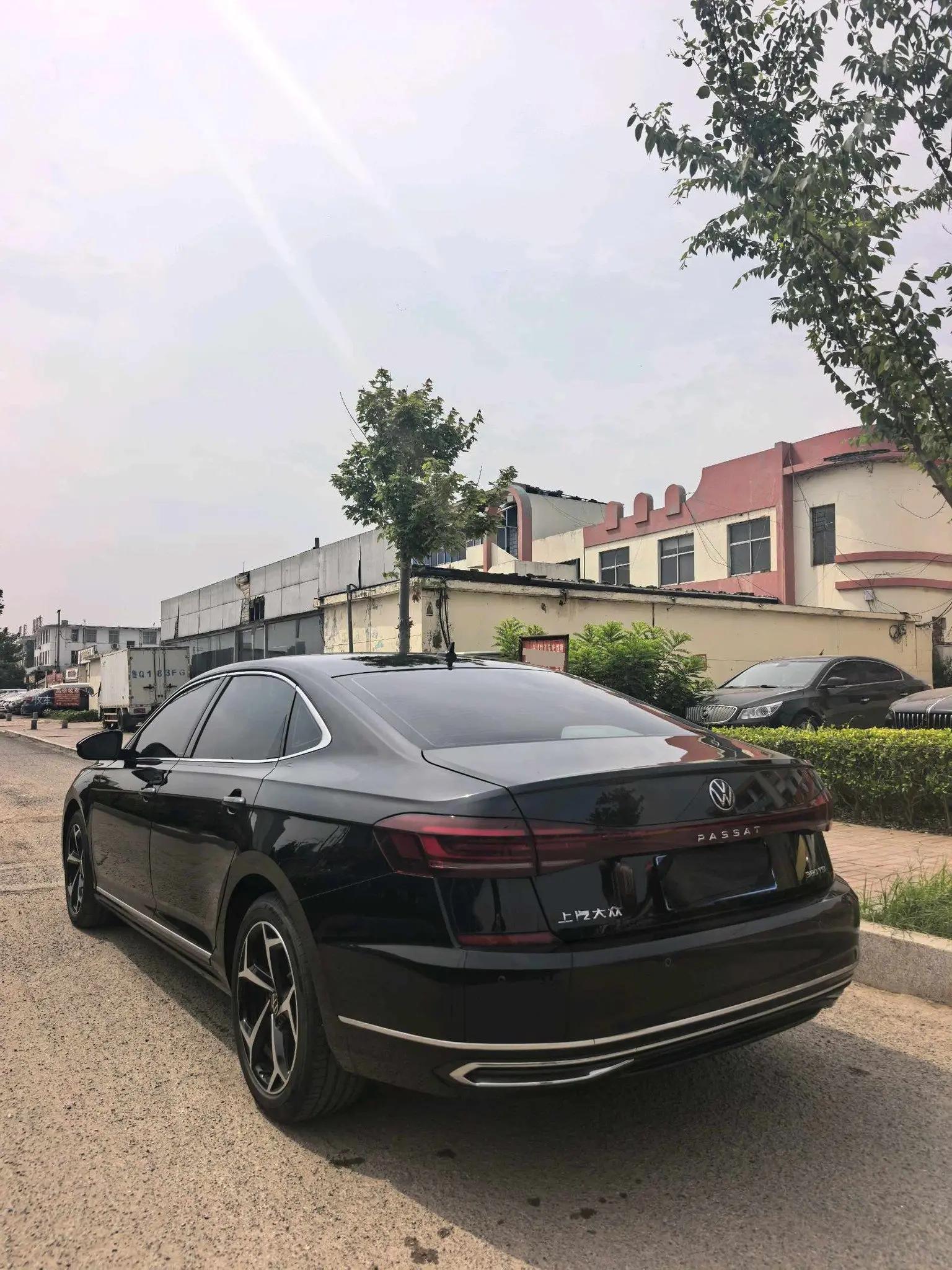 Volkswagen 2025 Passat 2.0TSI 380TSI Outstanding Edition Starry Dragon Edition Automatic 4