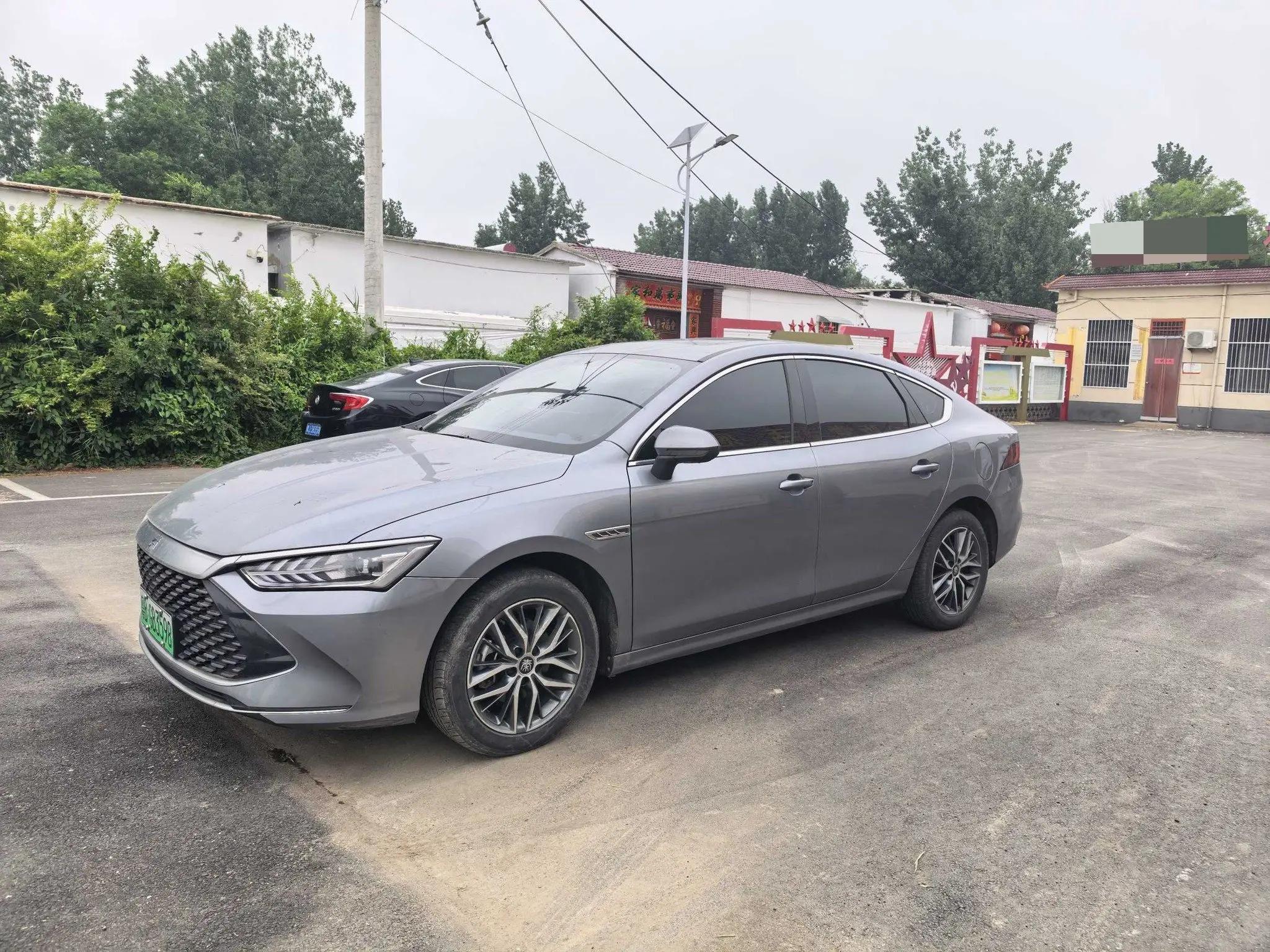 BYD 2023 Qin PLUS DM-i 1.5 stepless champion version Exceed 120KM automatic gear