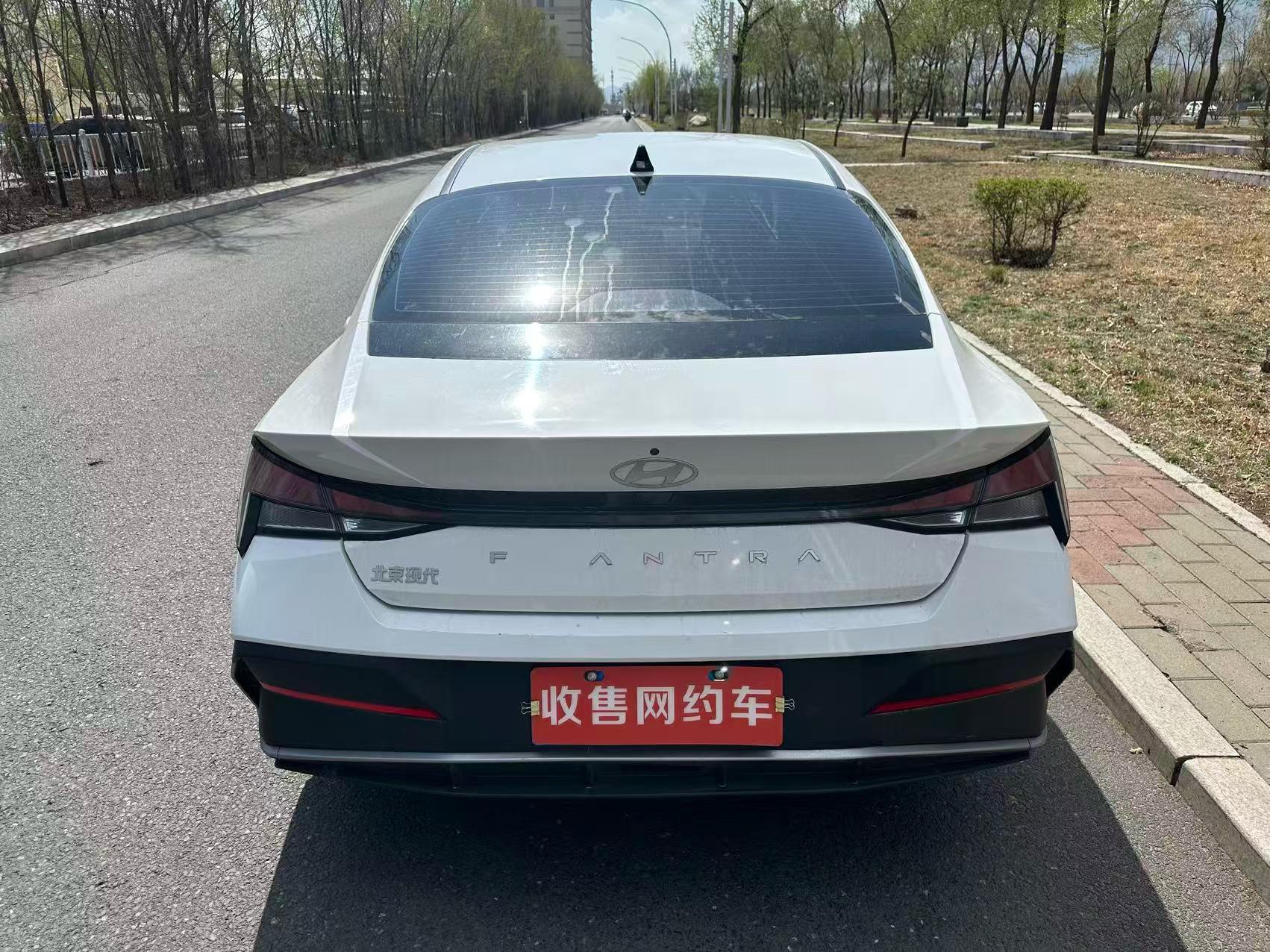 Elantra 2023 1.5L CVT GLS Leading Edition 8