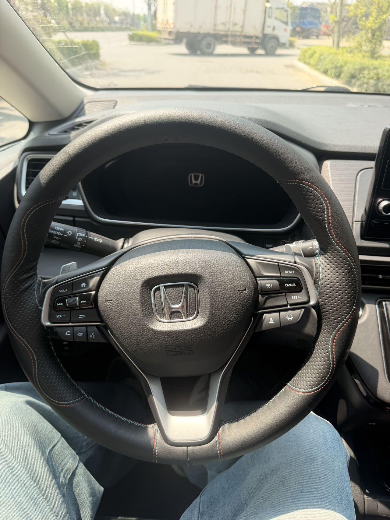 Honda 2024 Elysion e:HEV 2.0 CVT Luxury Edition Automatic 7