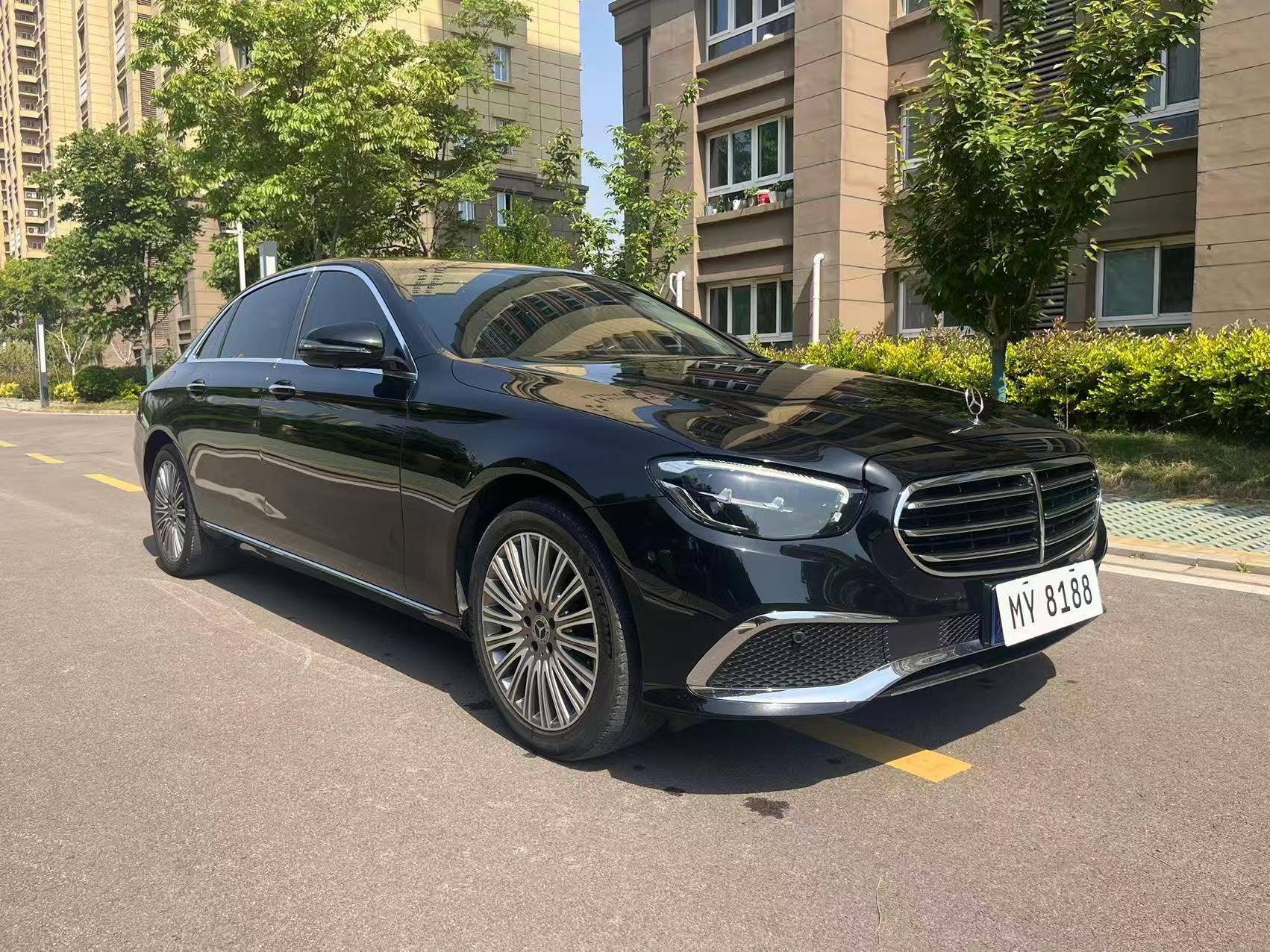 Mercedes Benz E-Class New Energy 2023 E 350 e L Plug-in Hybrid Car 3