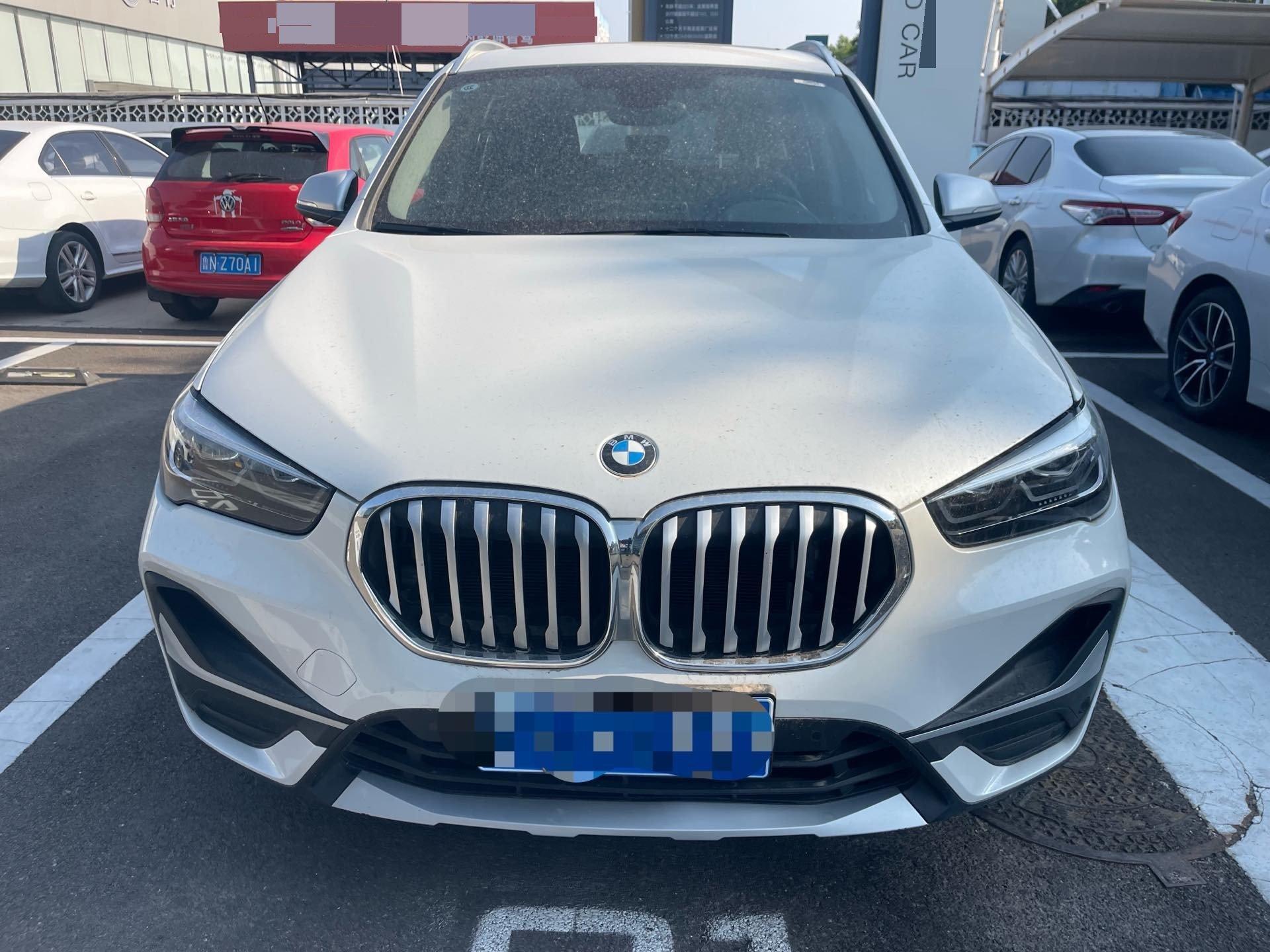 BMW X1 2022 sDrive20Li exclusive type 2
