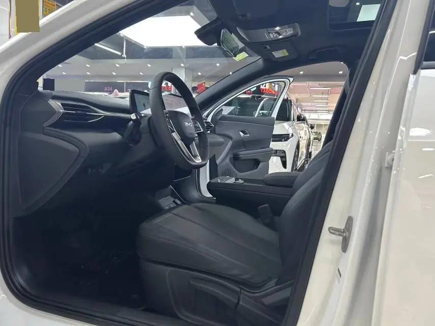 BYD e7 2025 520 Zhixing Edition 4