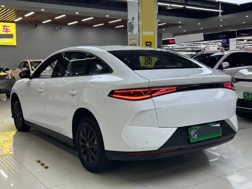BYD e7 2025 520 Zhixing Edition 7