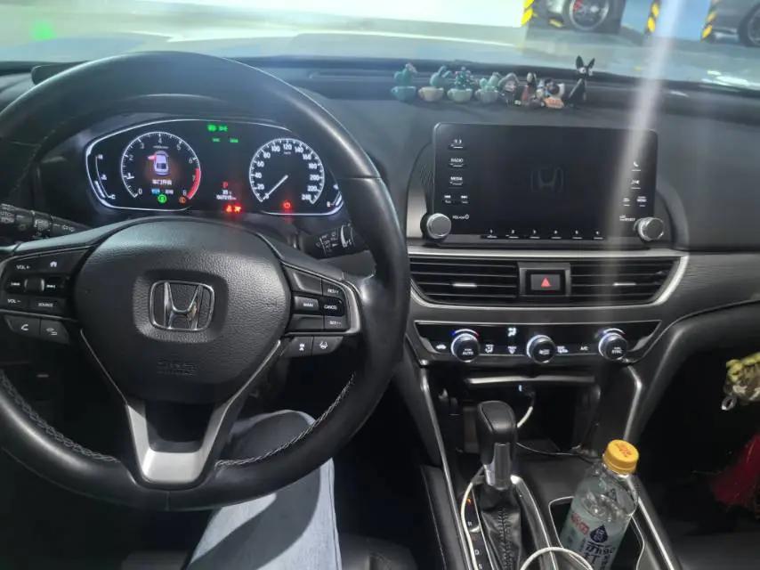 Accord 2018 260TURBO Deluxe Edition National V 4