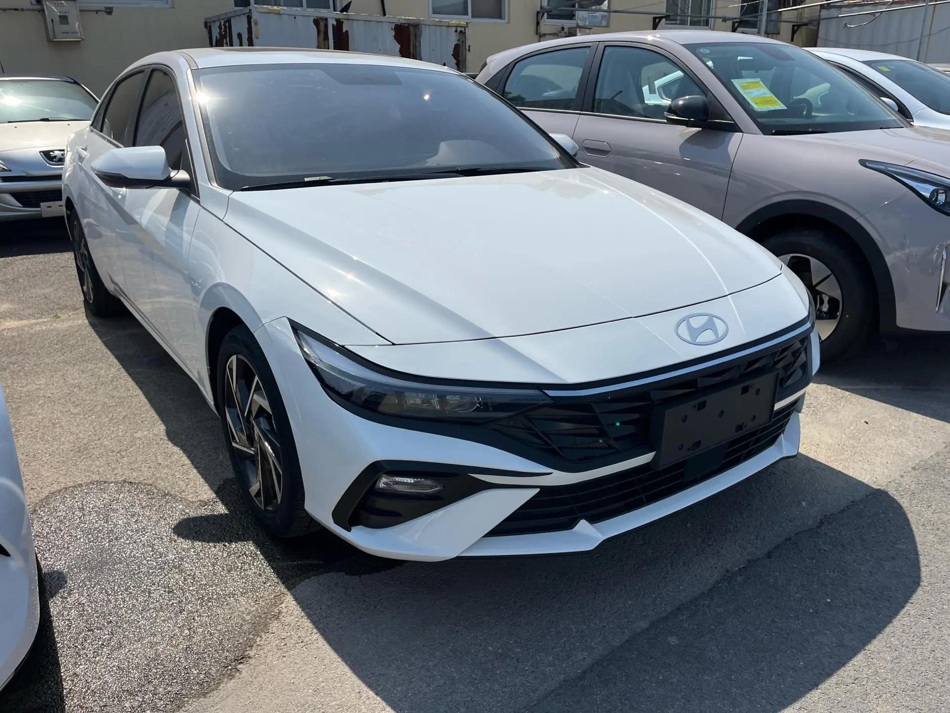 Elantra 2023 1.5L CVT GLX Elite Edition 2